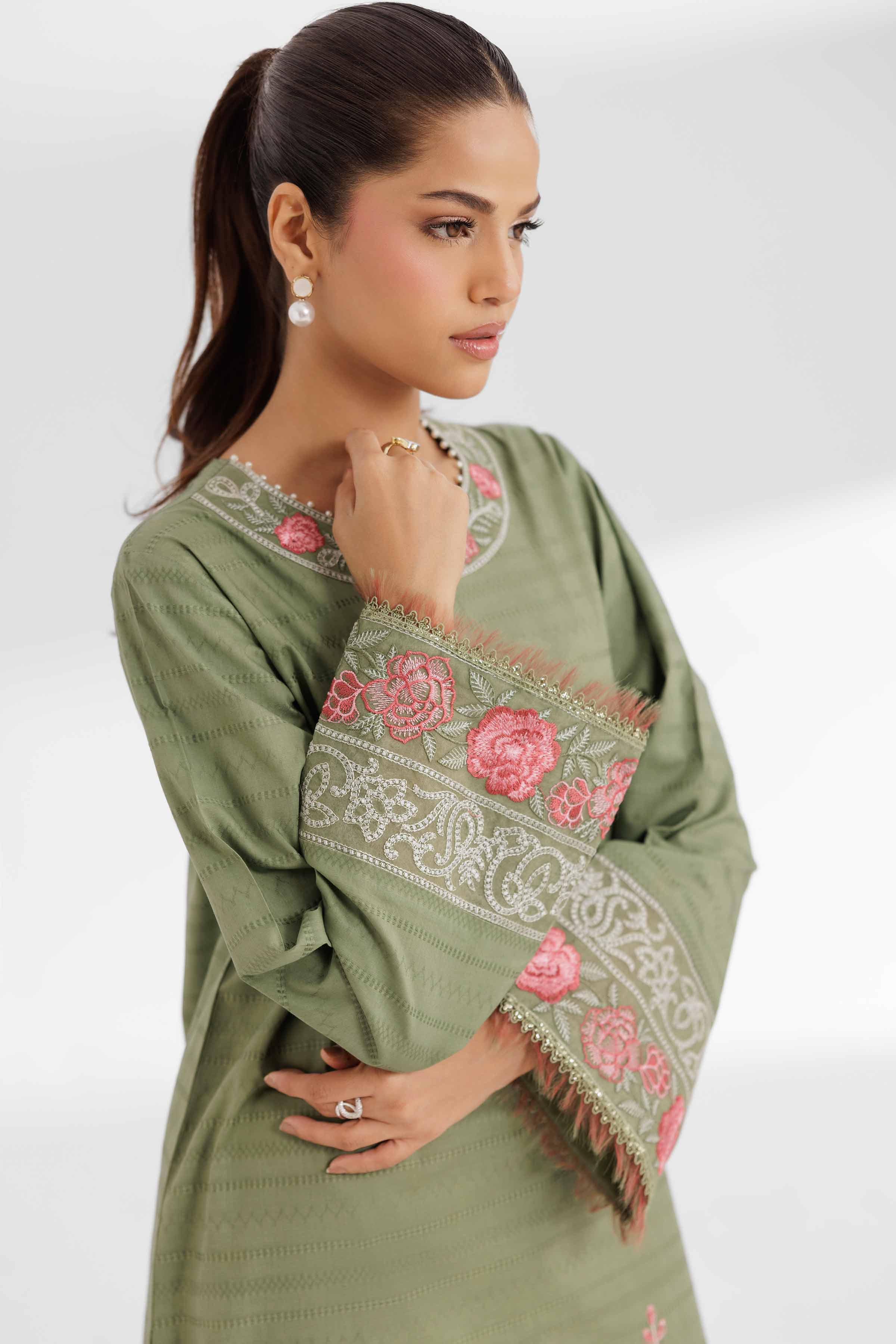 NISHATUAE - Green Embroidered Lawn 2-piece Unstitched Dress
