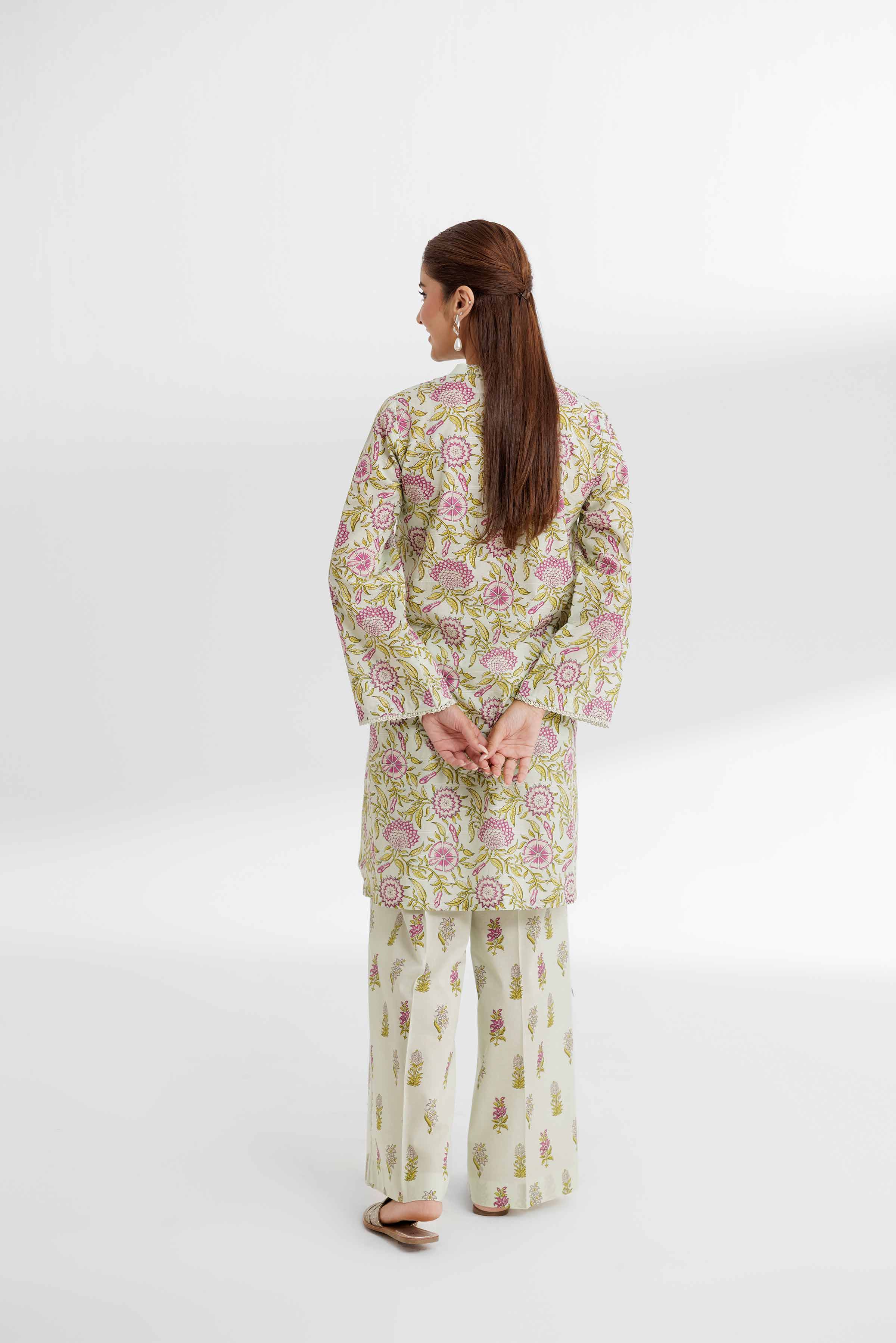 NISHATUAE - Green Printed Lawn 2-piece Unstitched Dress