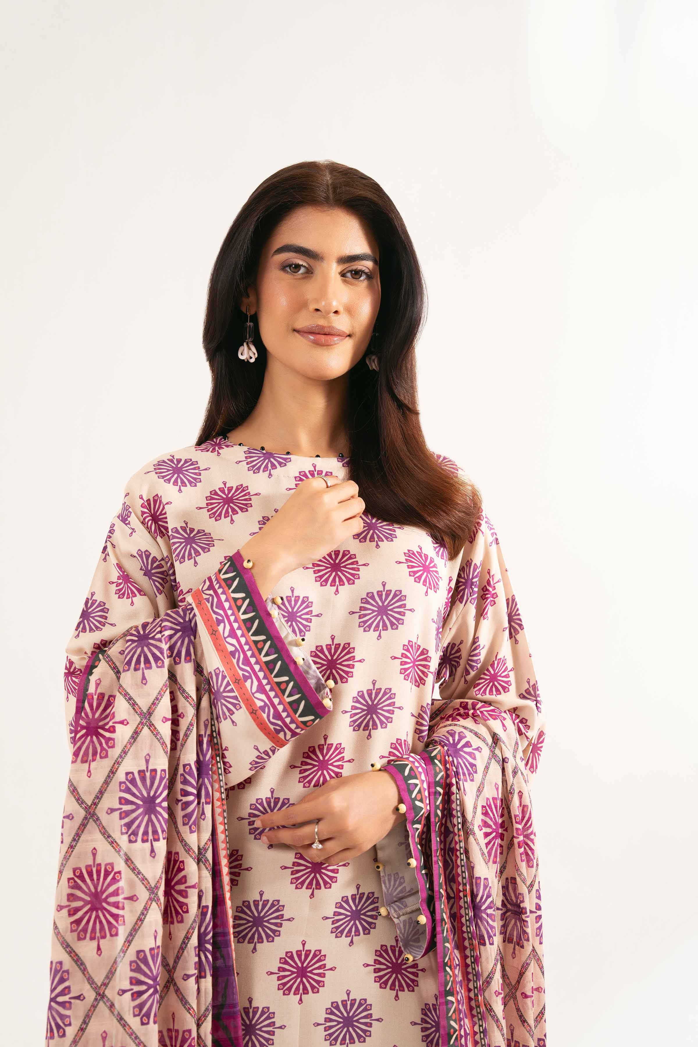 NISHATUAE - Beige Printed Lawn 3-piece Unstitched Suit