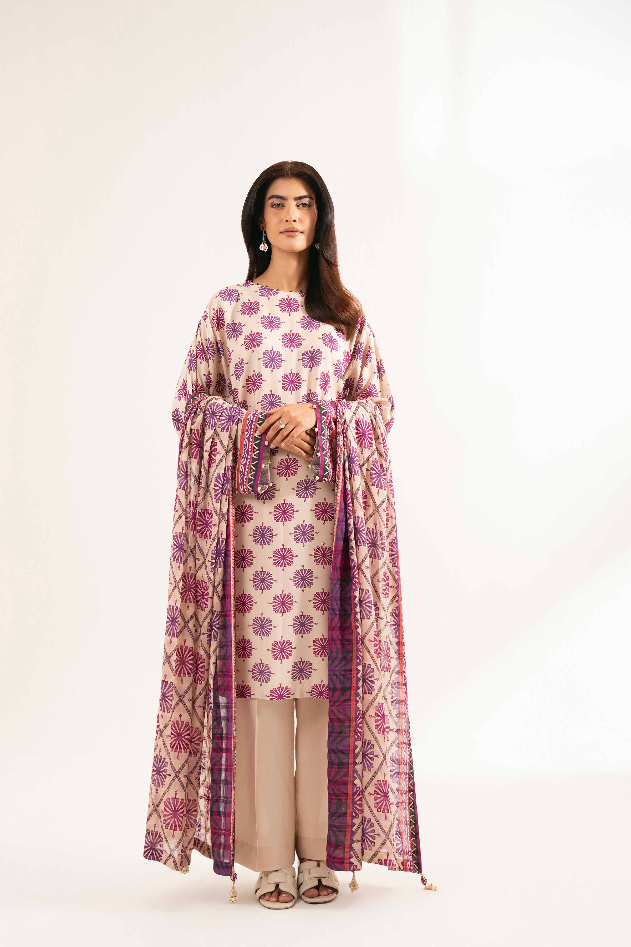 NISHATUAE - Beige Printed Lawn 3-piece Unstitched Suit