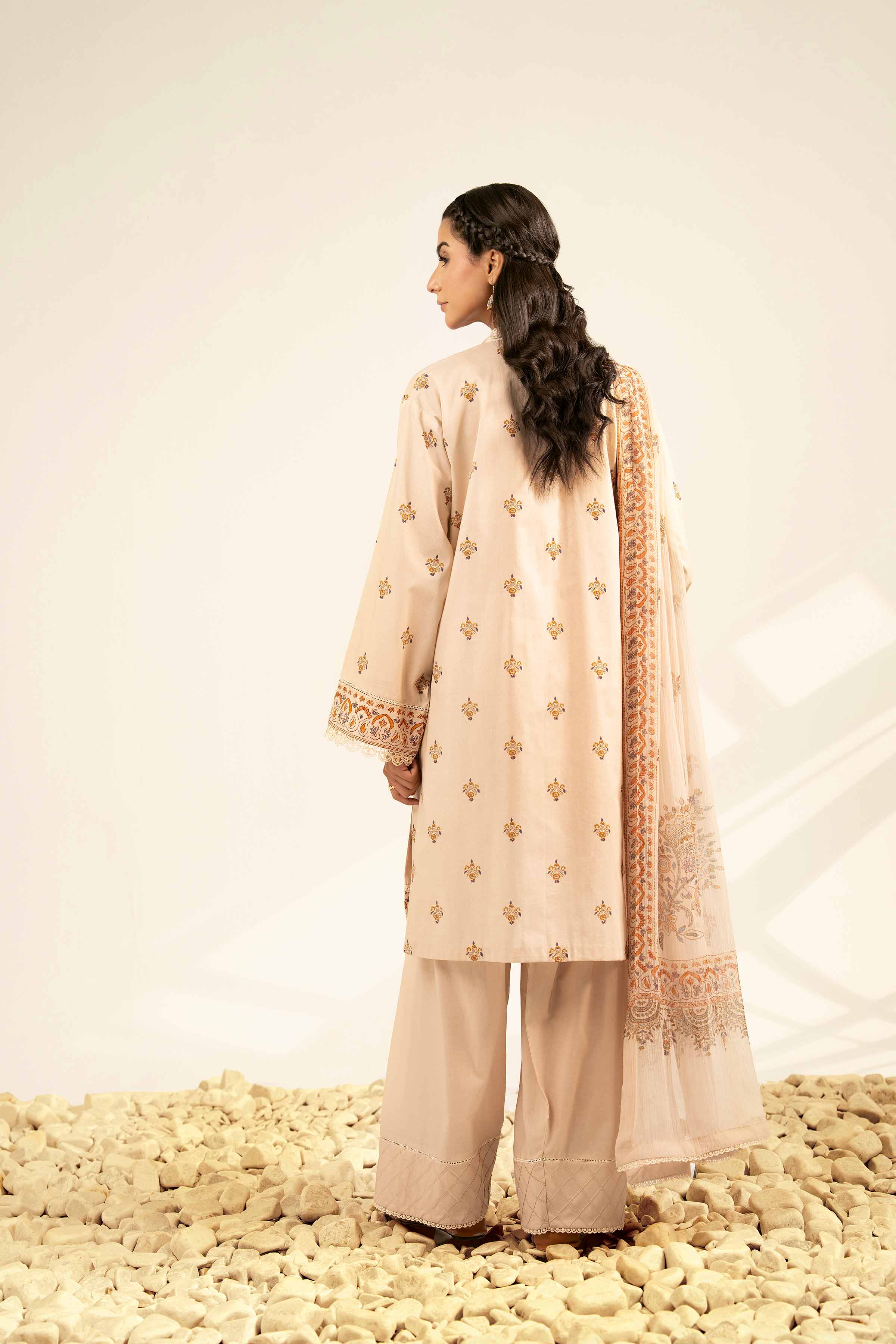 NISHATUAE - Beige Printed Cambric 3-piece Unstitched Suit