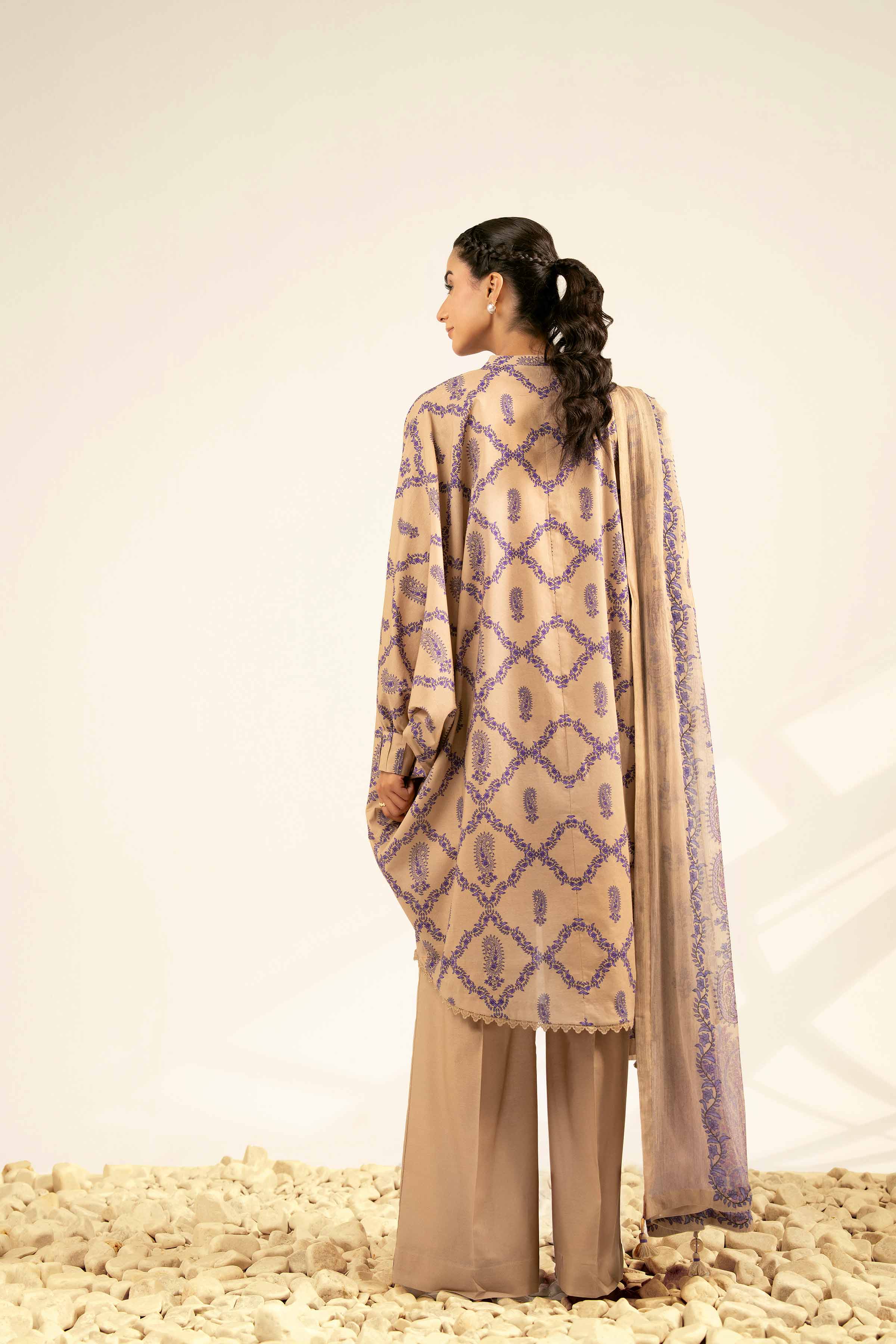 NISHATUAE - Beige Printed Cambric 3-piece Unstitched Suit