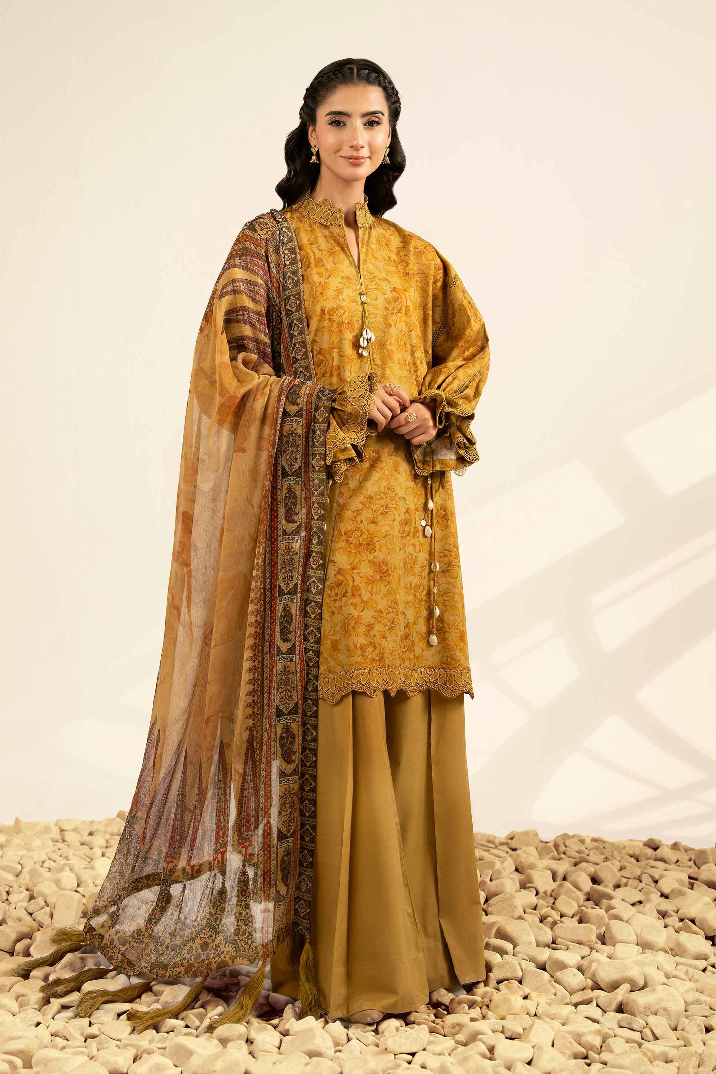 NISHATUAE - Gold Printed Cambric 3-piece Unstitched Suit