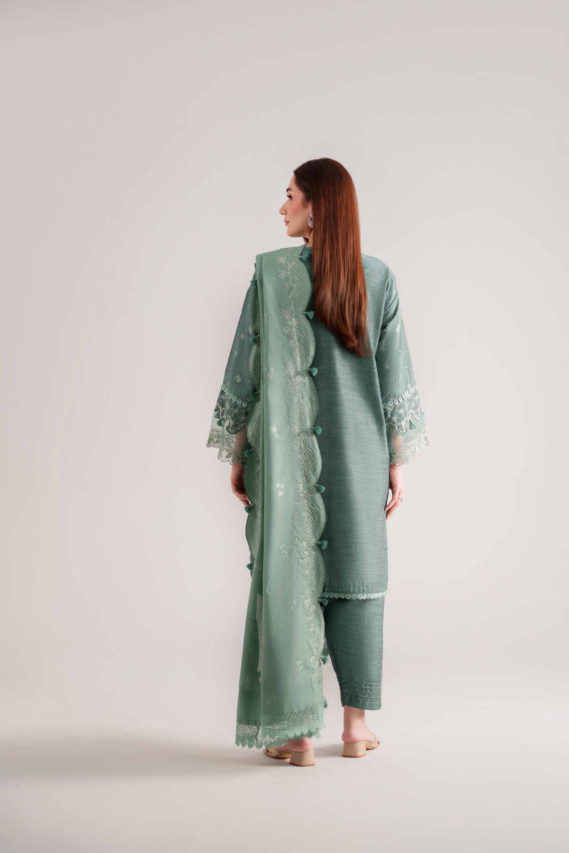 NISHATUAE - Green Embroidered Khaddar 3-piece Unstitched Suit