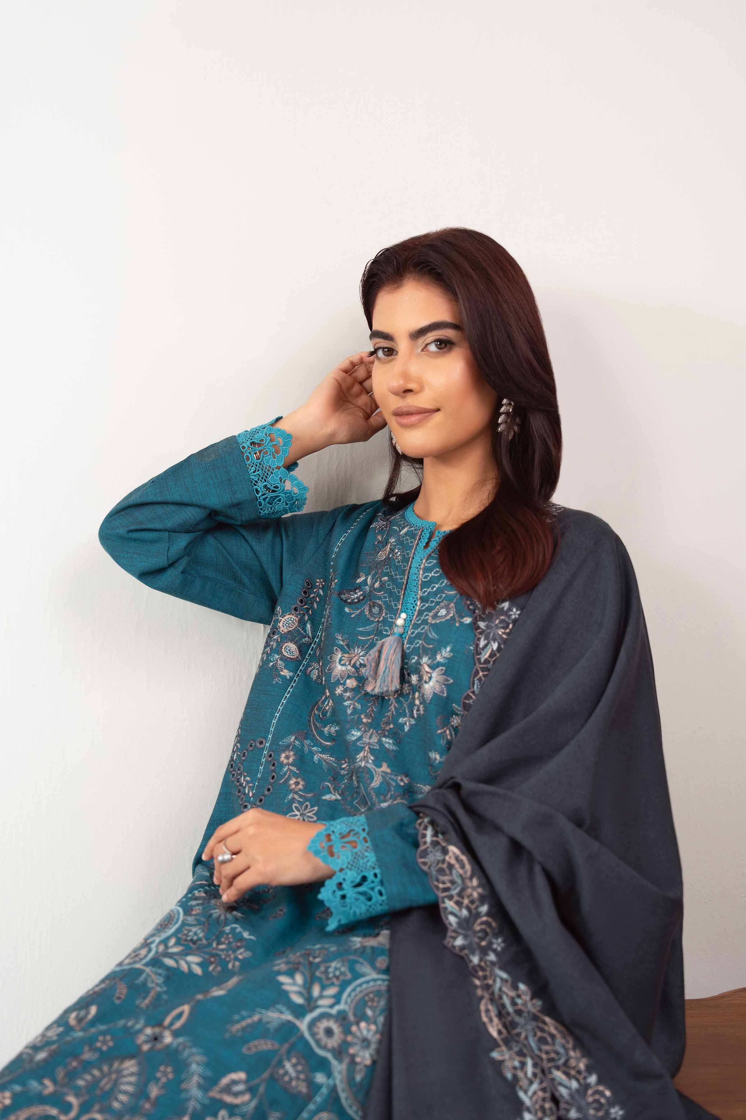 NISHATUAE - Blue Embroidered Khaddar 3-piece Unstitched Suit
