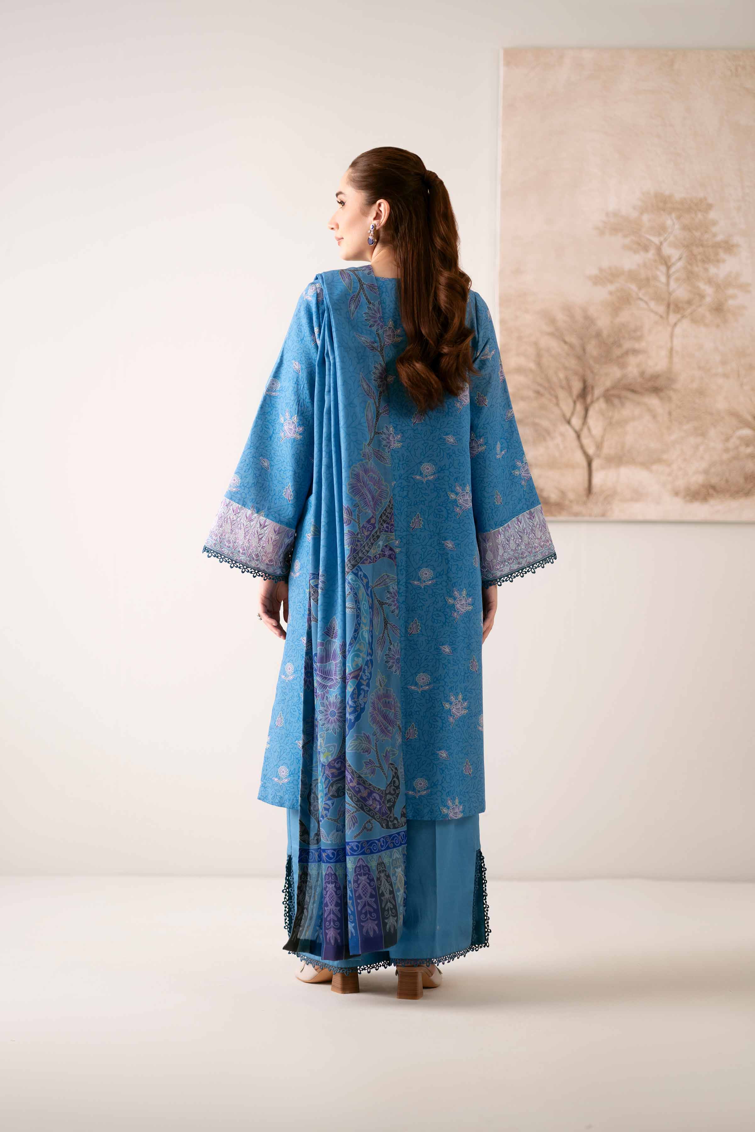 NISHATUAE - Blue Embroidered Khaddar 3-piece Unstitched Suit