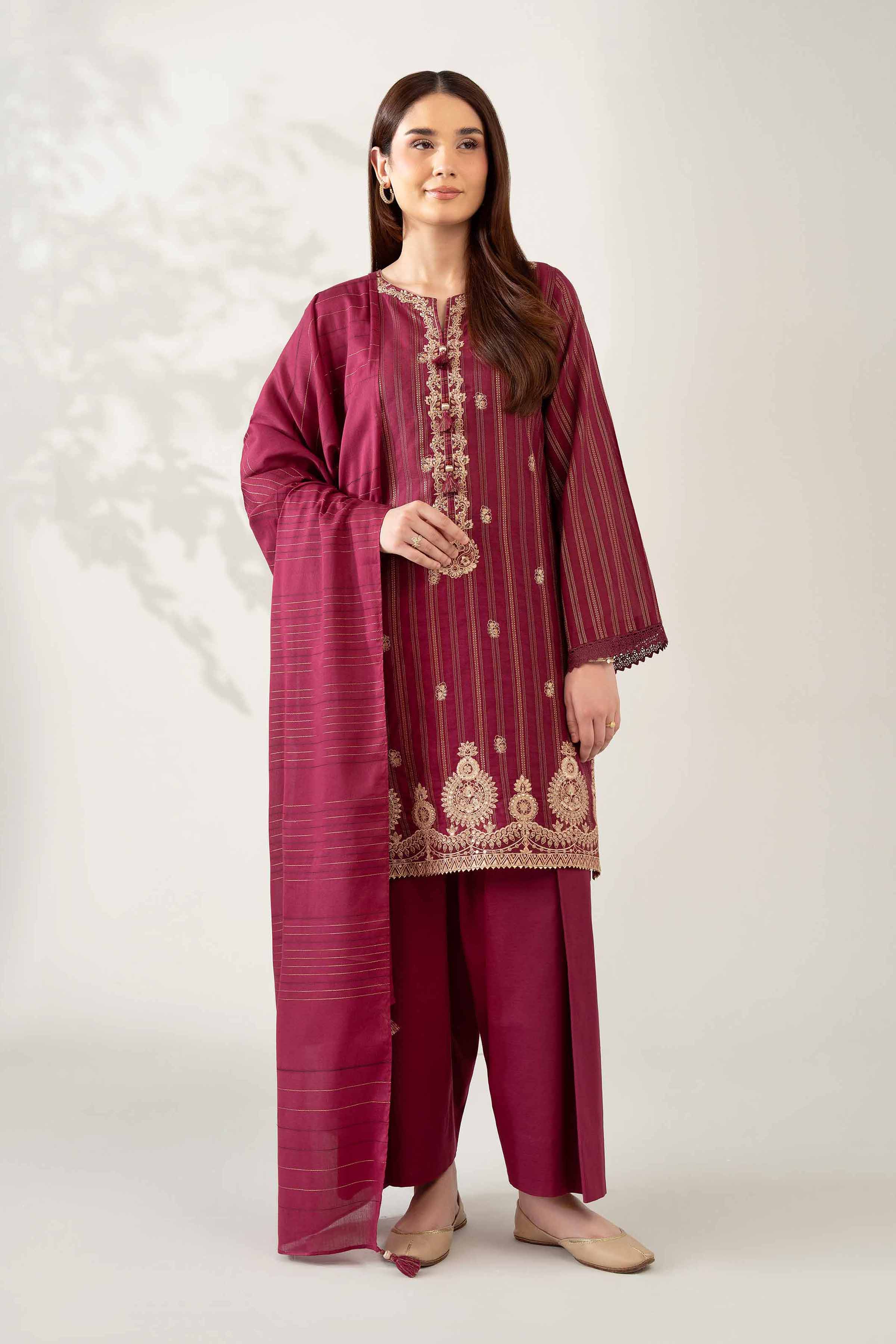 NISHATUAE - Burgundy Embroidered Lawn 3-piece Unstitched Suit