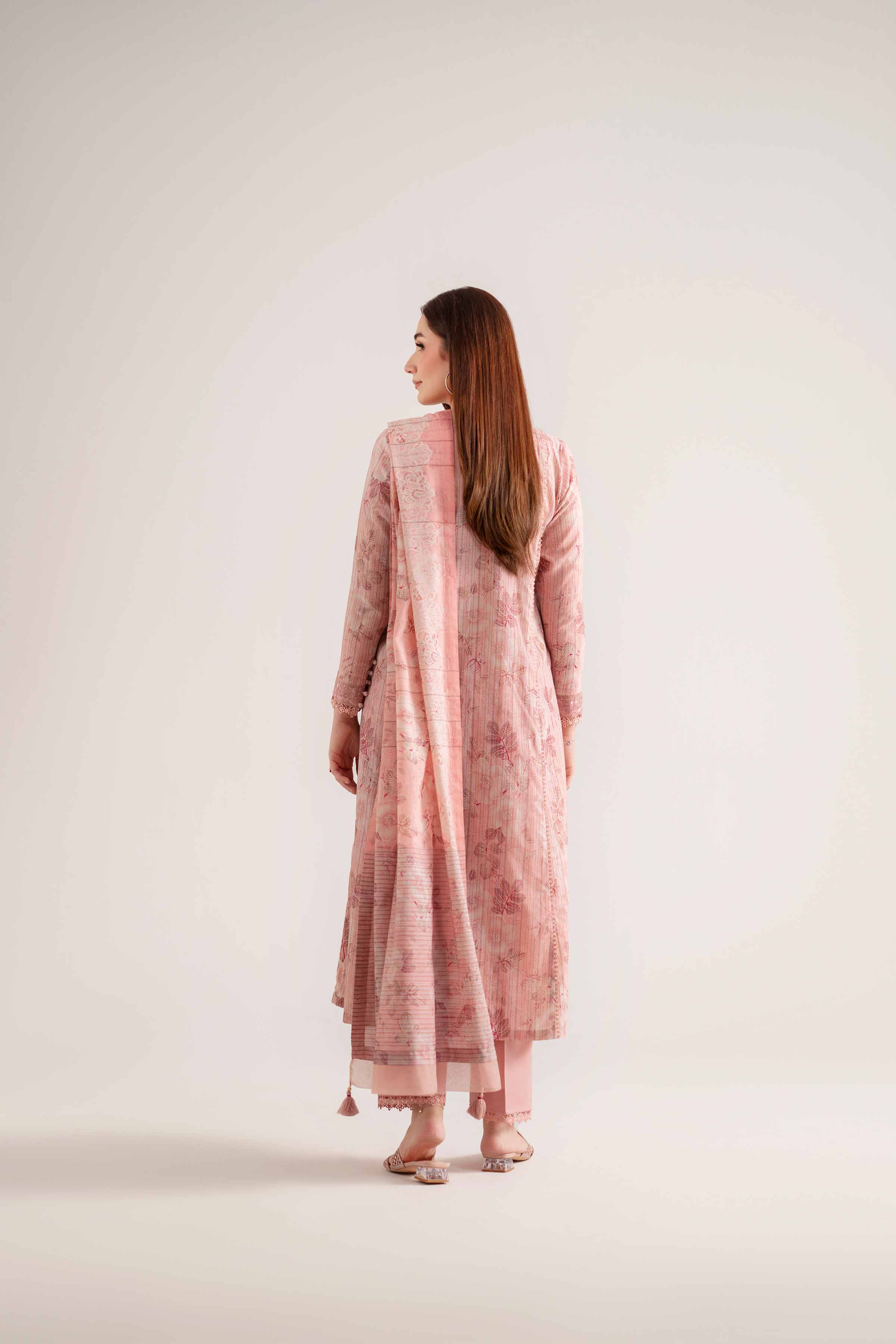 NISHATUAE - Pink Embroidered Lawn 3-piece Unstitched Suit