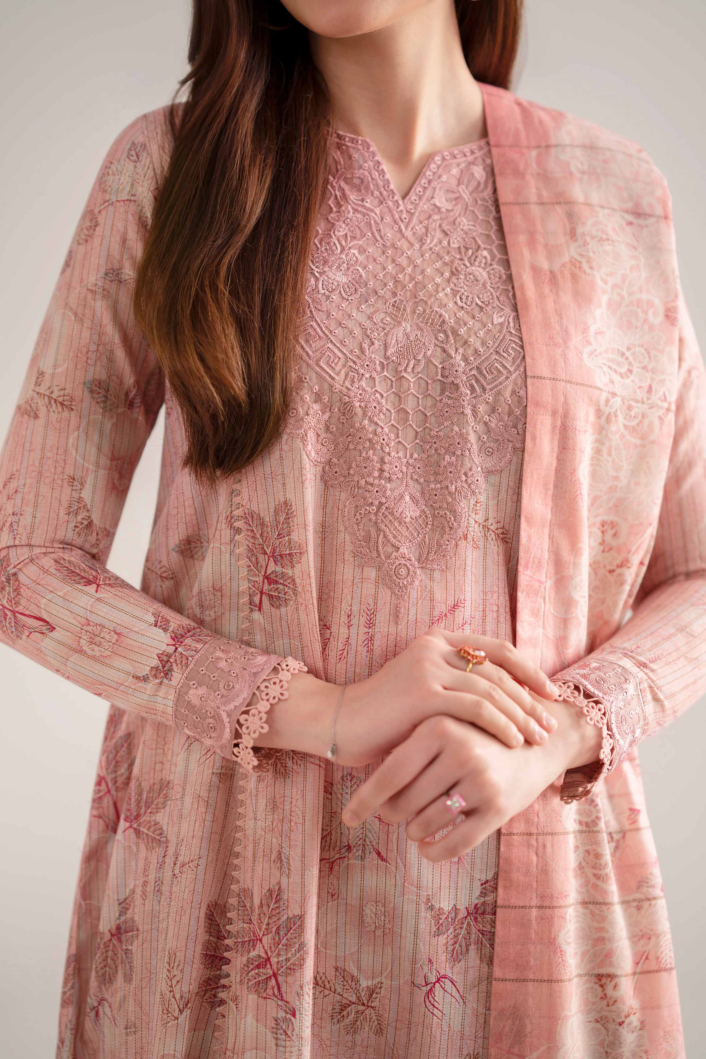 NISHATUAE - Pink Embroidered Lawn 3-piece Unstitched Suit