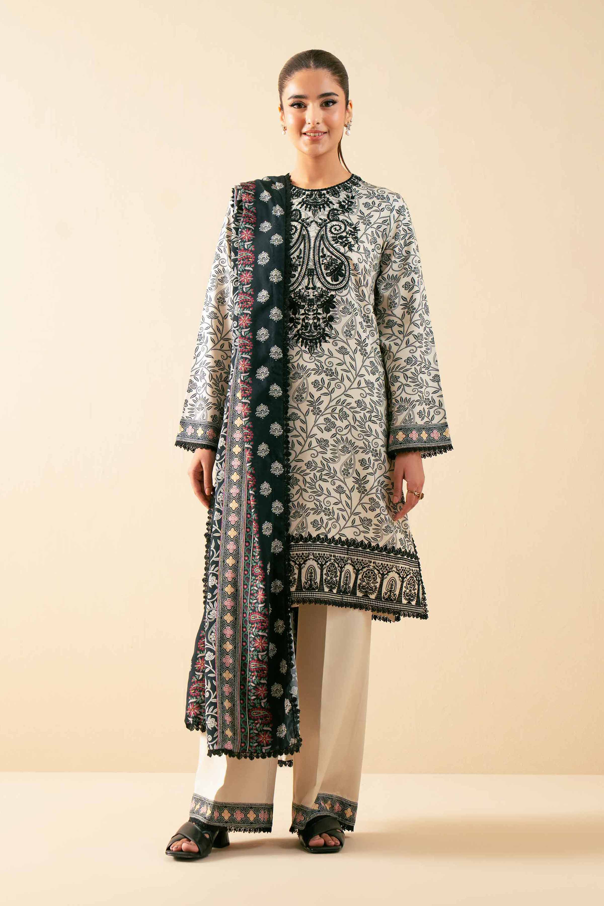 NISHATUAE - Off White Embroidered Linen 3-piece Unstitched Suit