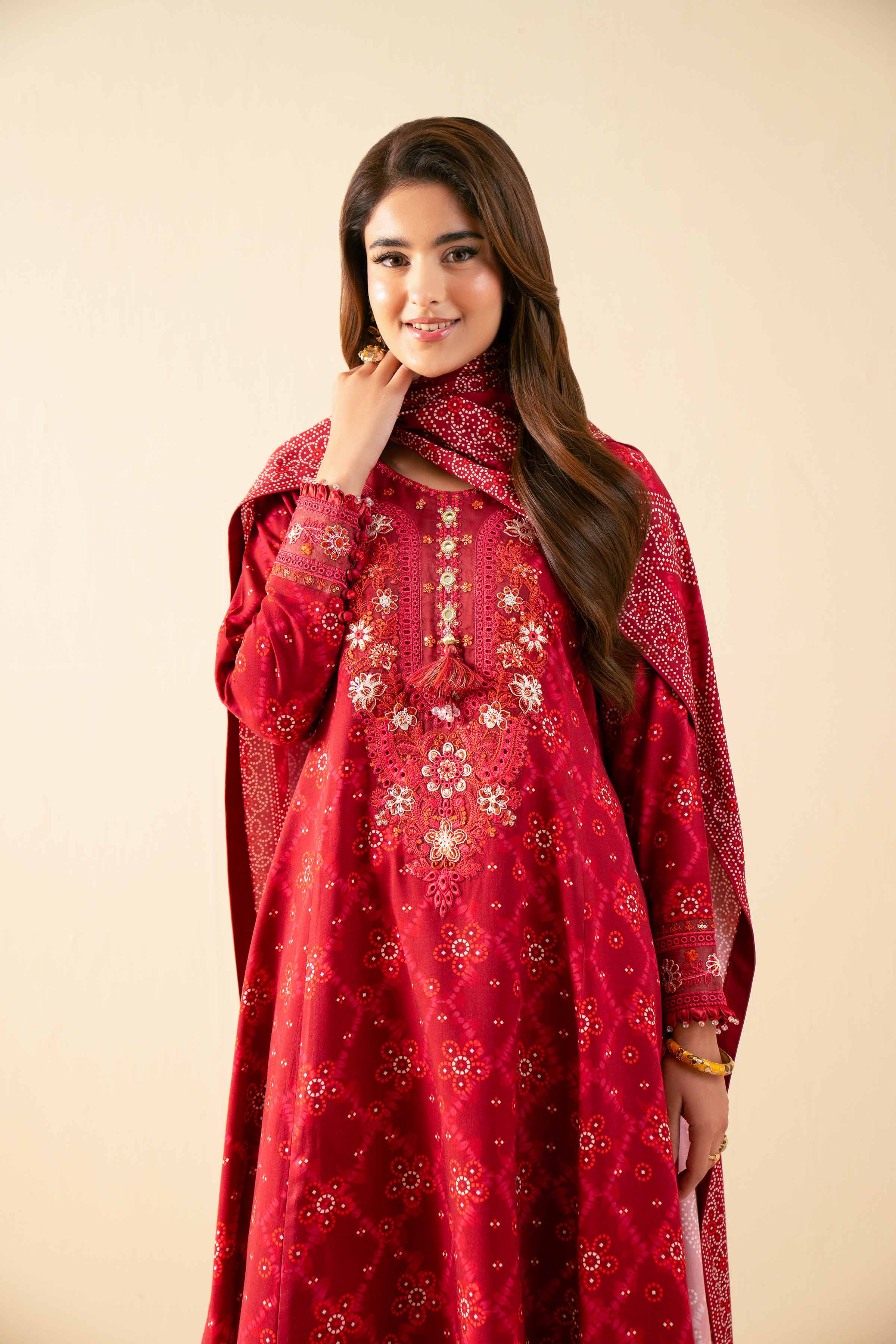 NISHATUAE - Maroon Embroidered Linen 3-piece Unstitched Suit