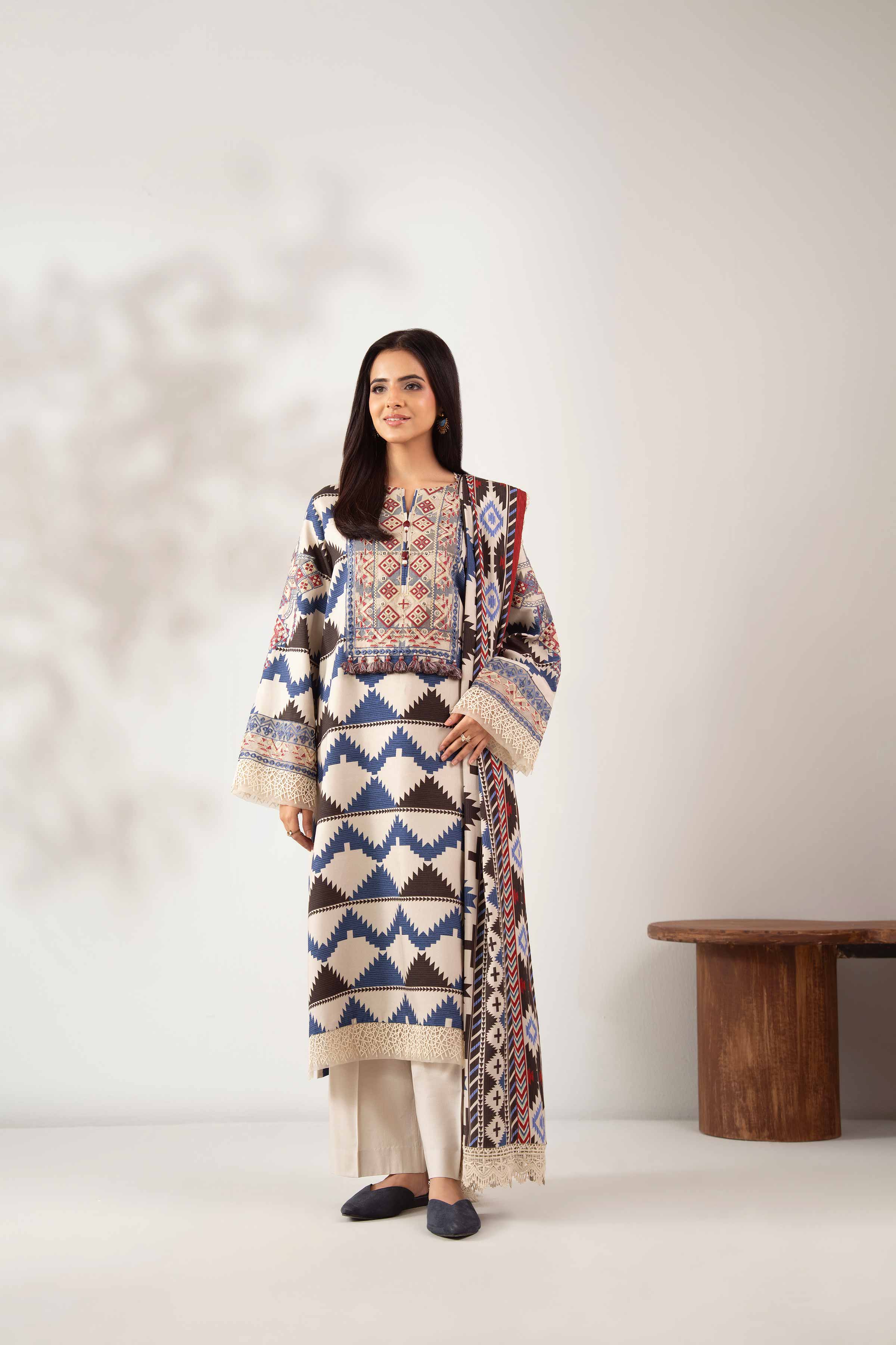 NISHATUAE - Beige Embroidered Linen 3-piece Unstitched Suit