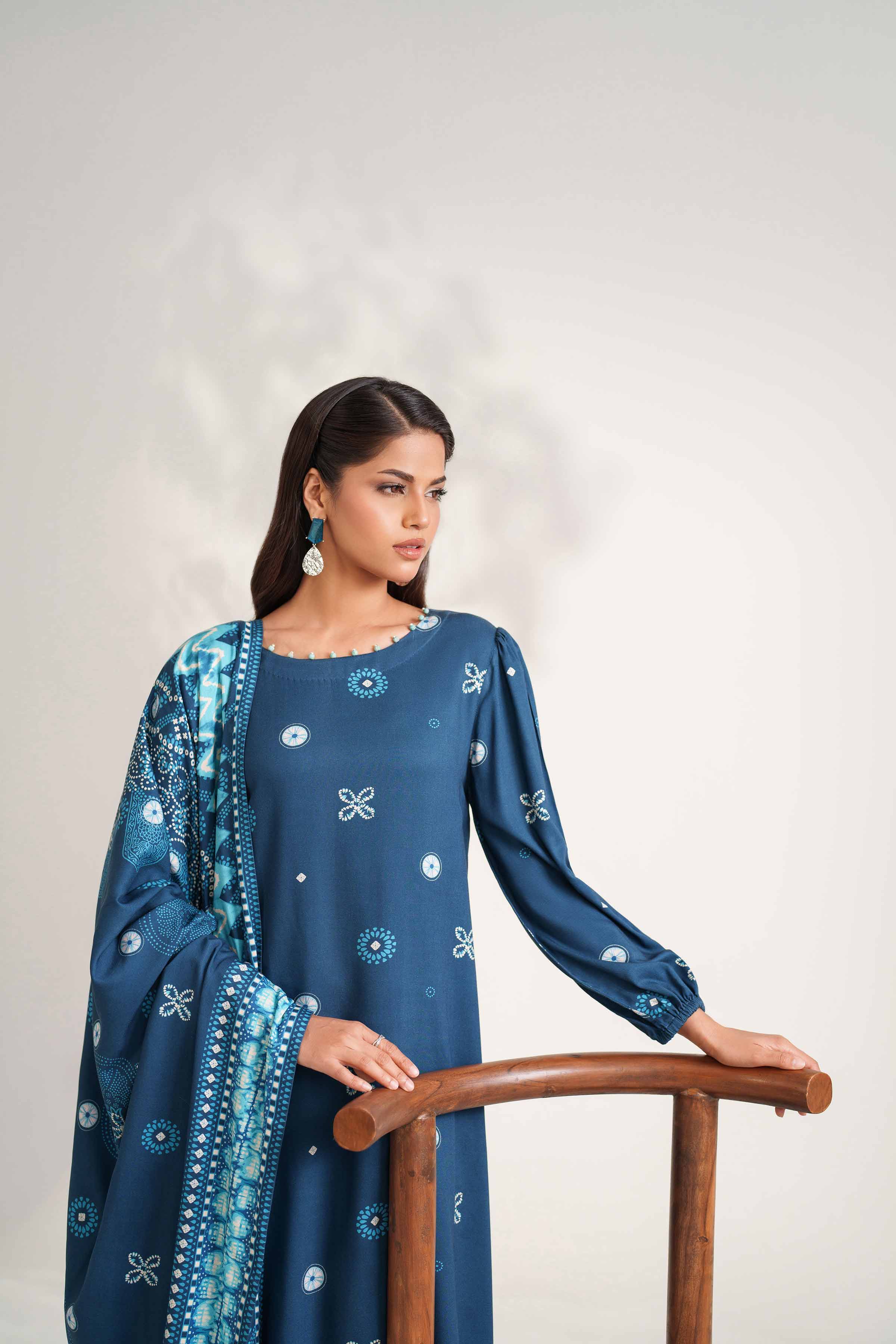 NISHATUAE - Blue Printed Linen 3-piece Unstitched Suit