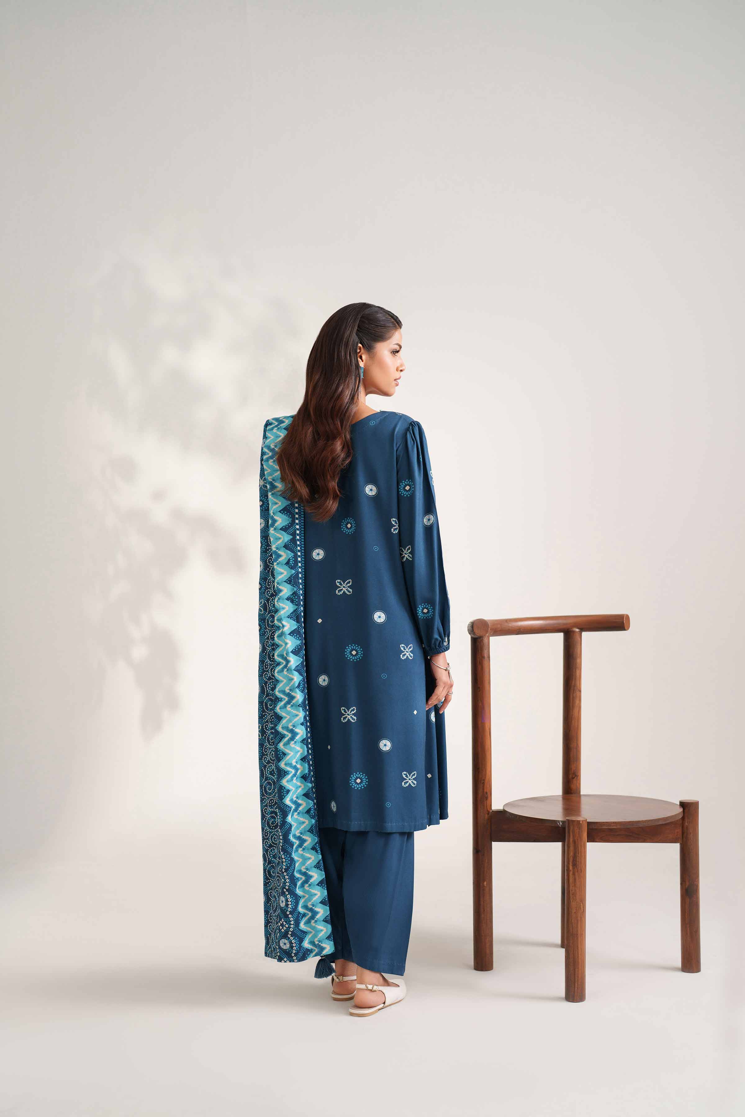 NISHATUAE - Blue Printed Linen 3-piece Unstitched Suit