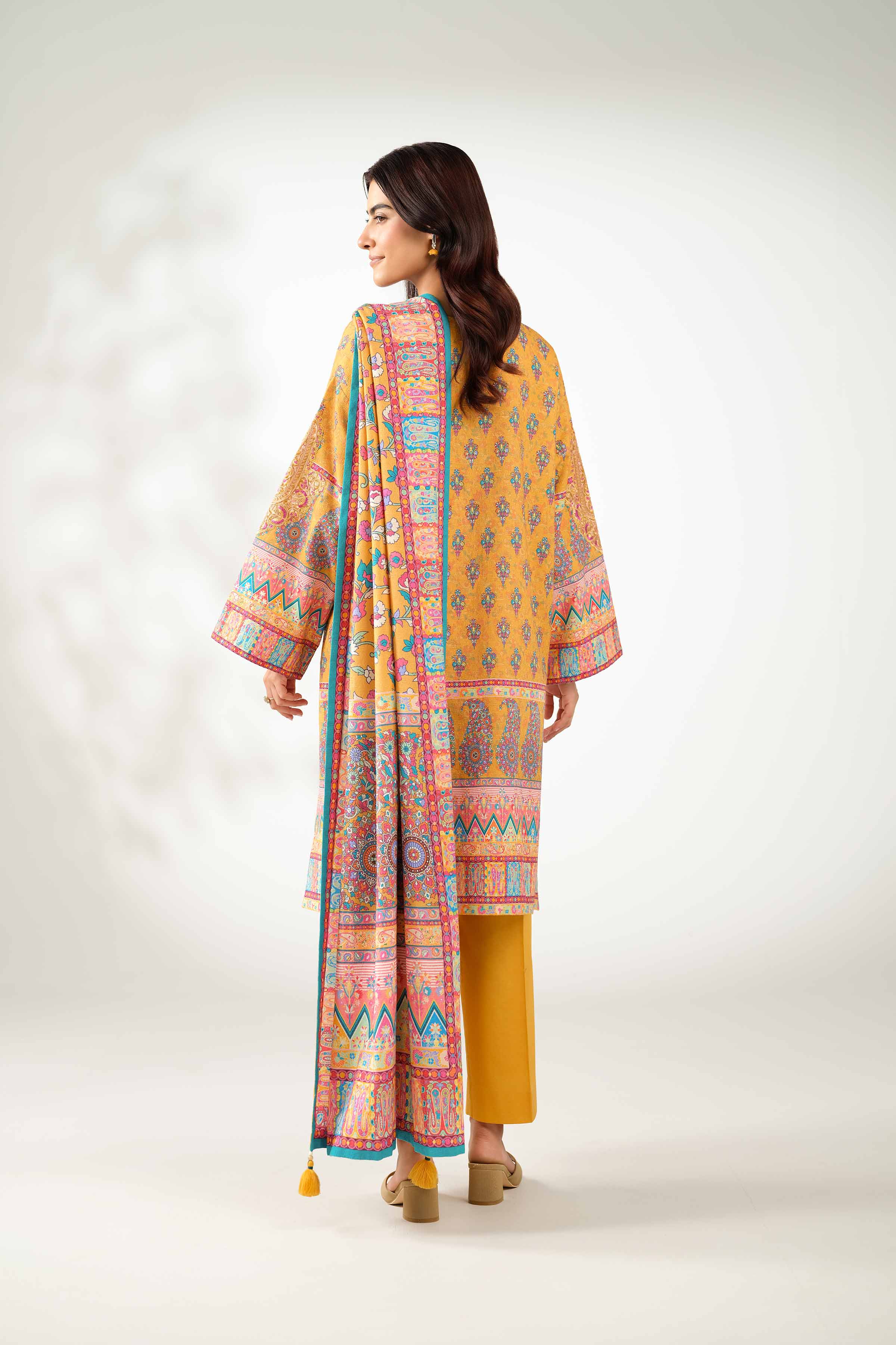 NISHATUAE - Multi Embroidered Jacquard 3-piece Unstitched Suit