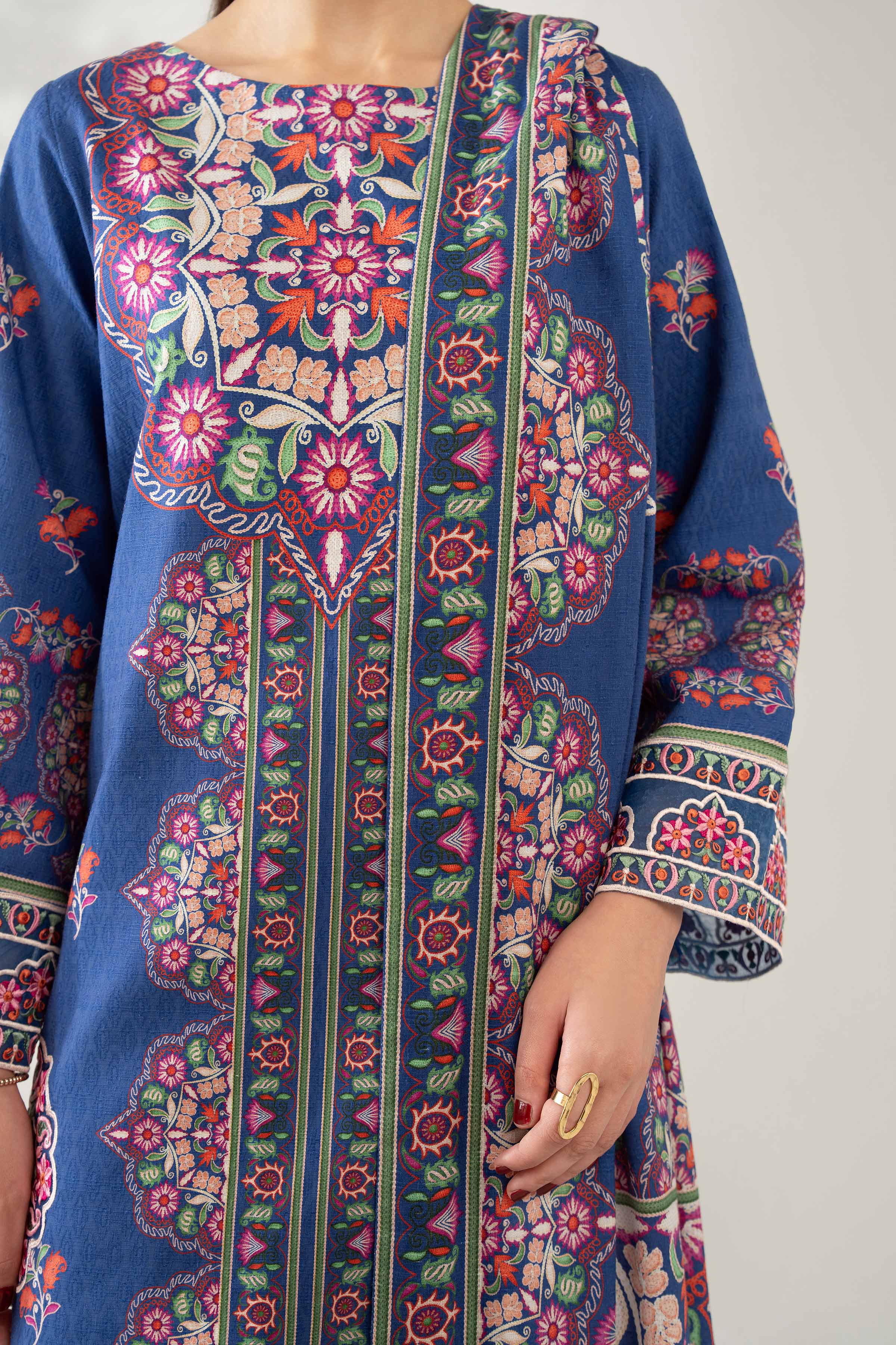 NISHATUAE - Blue Embroidered Jacquard 3-piece Unstitched Suit