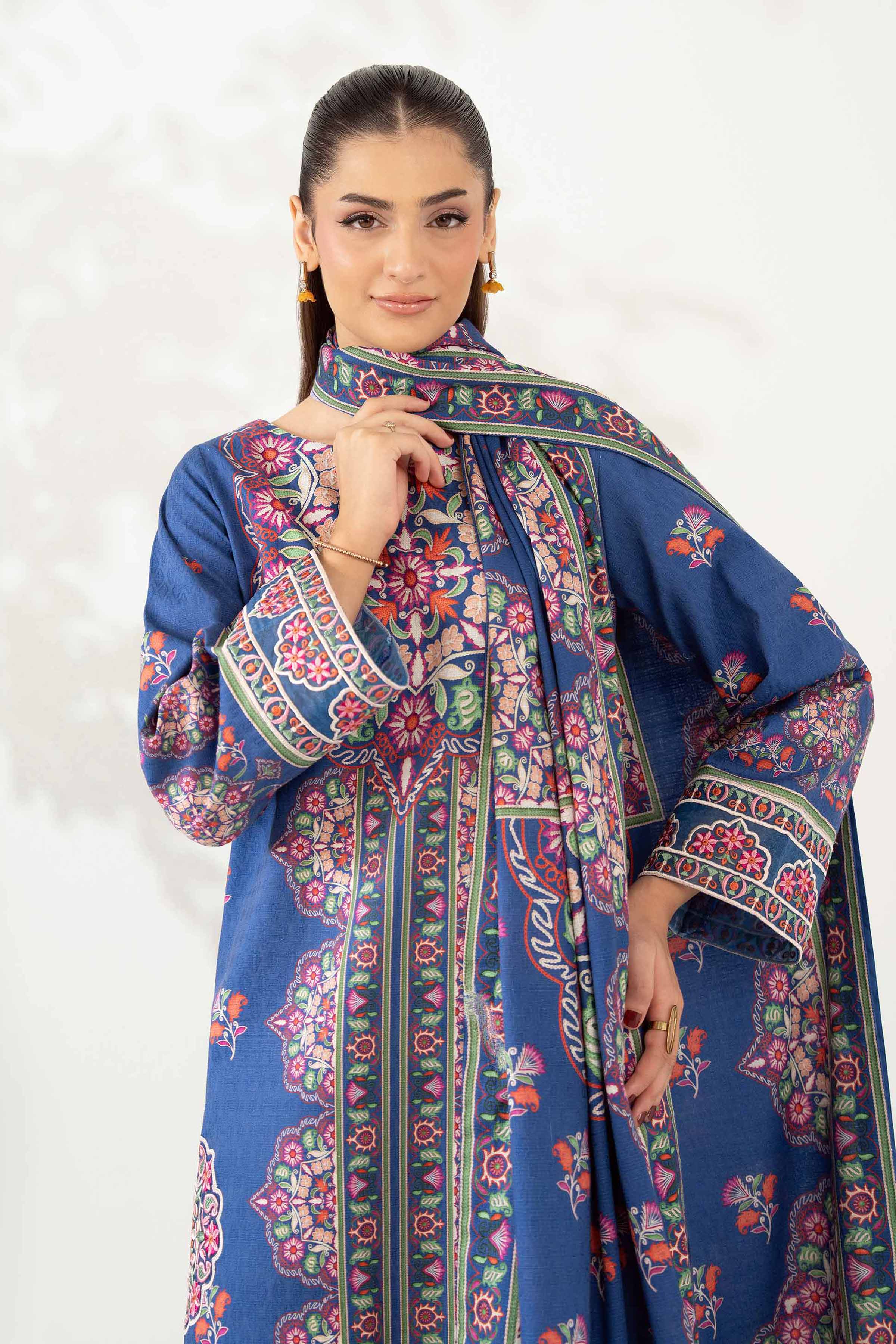 NISHATUAE - Blue Embroidered Jacquard 3-piece Unstitched Suit