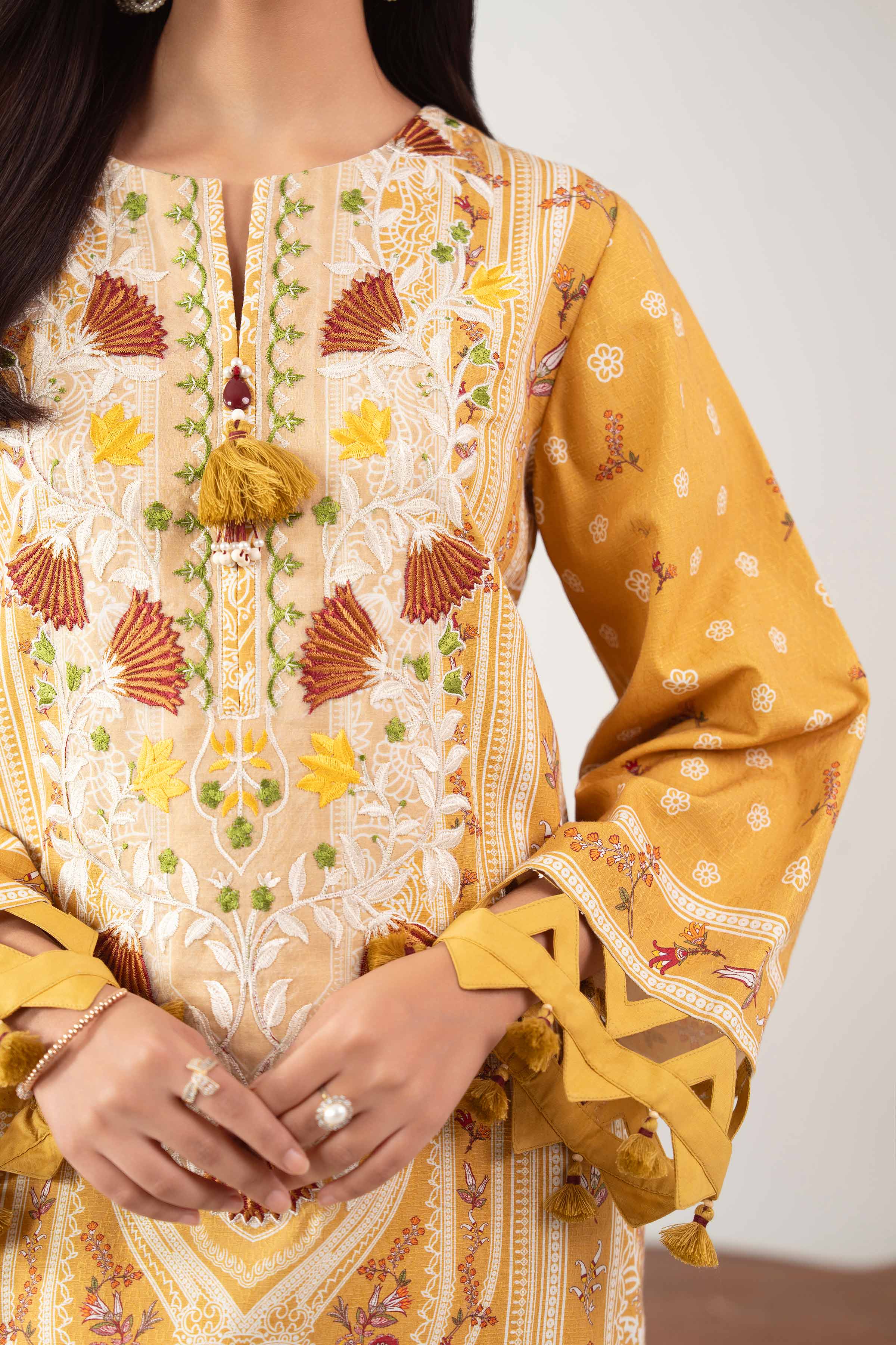 NISHATUAE - Gold Embroidered Jacquard 3-piece Unstitched Suit
