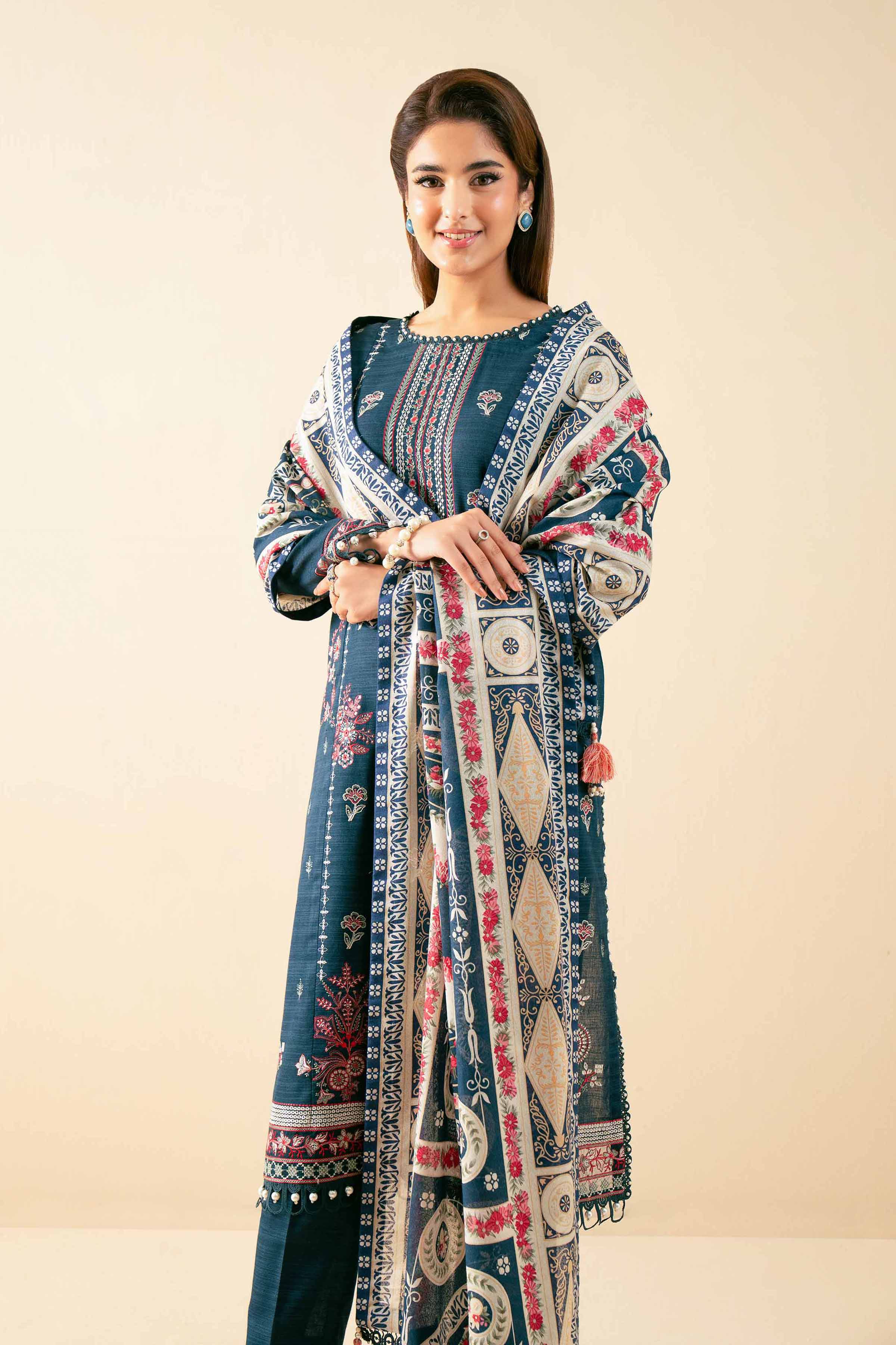 NISHATUAE - Blue Embroidered Khaddar 3-piece Unstitched Suit