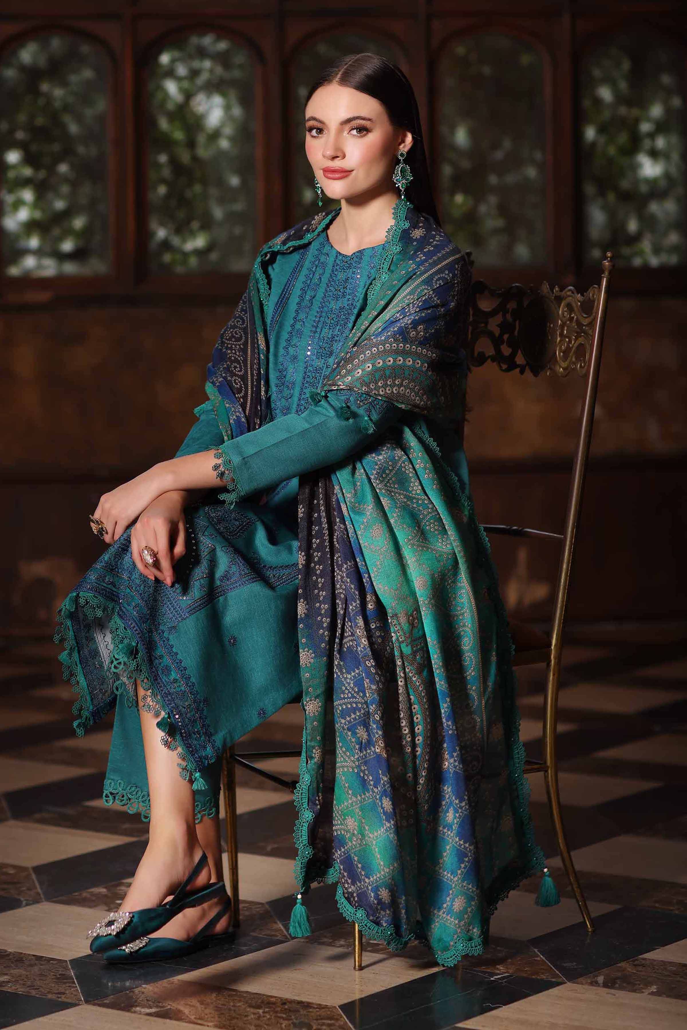 NISHATUAE - Teal Embroidered Karandi 3-piece Unstitched Suit