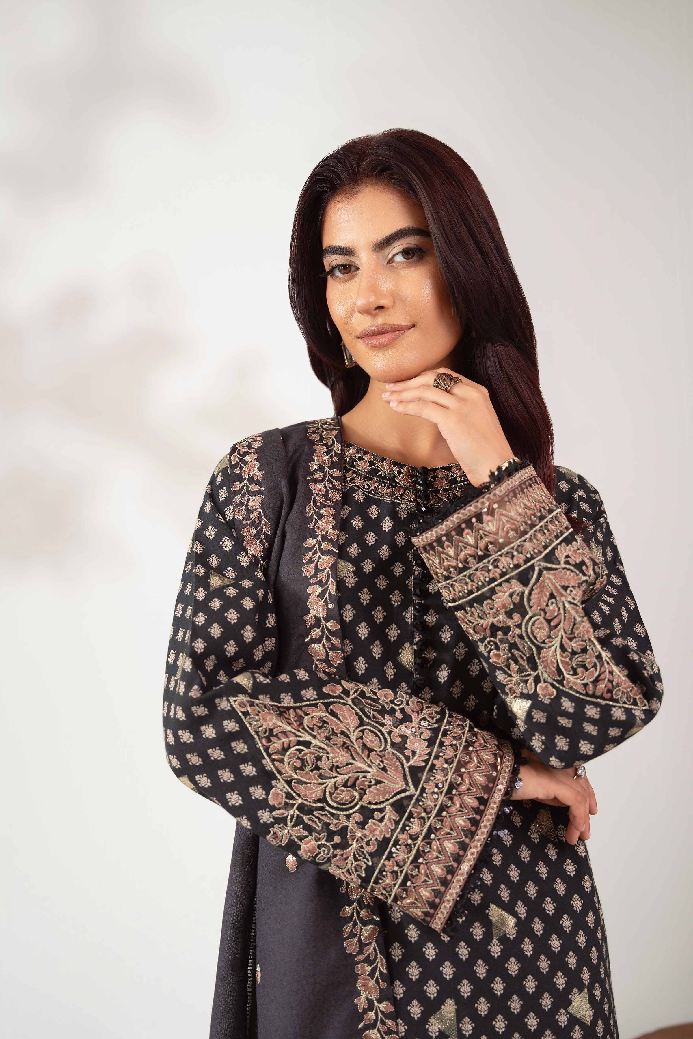 NISHATUAE - Black Embroidered Karandi 3-piece Unstitched Suit