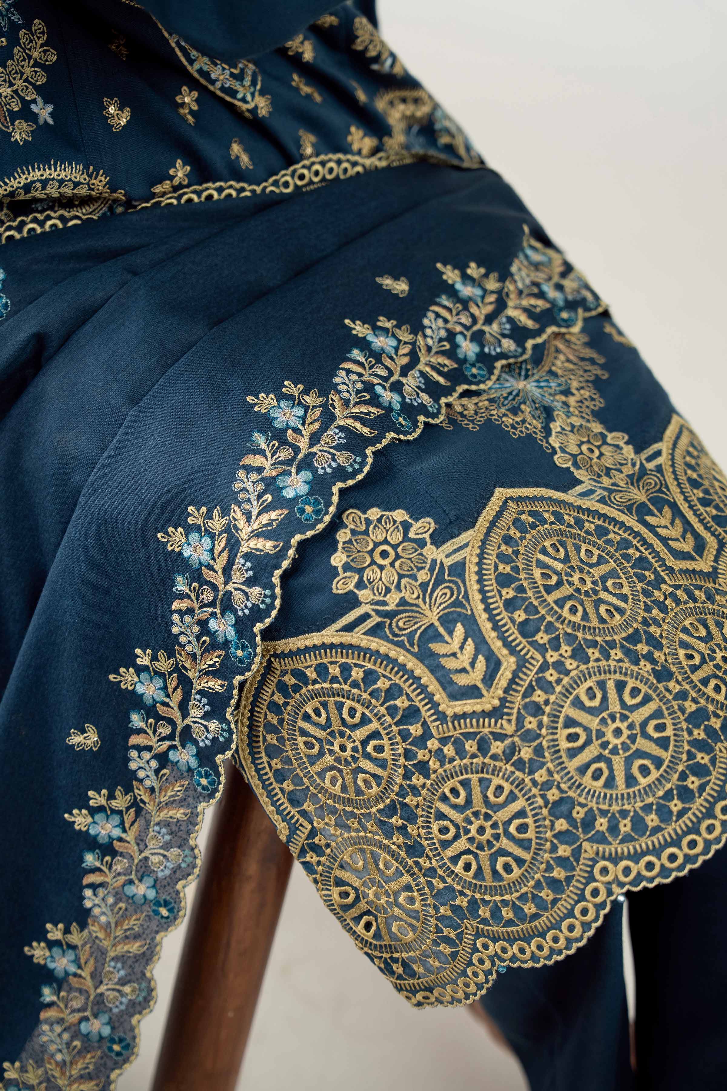 NISHATUAE - Blue Embroidered Karandi 3-piece Unstitched Suit