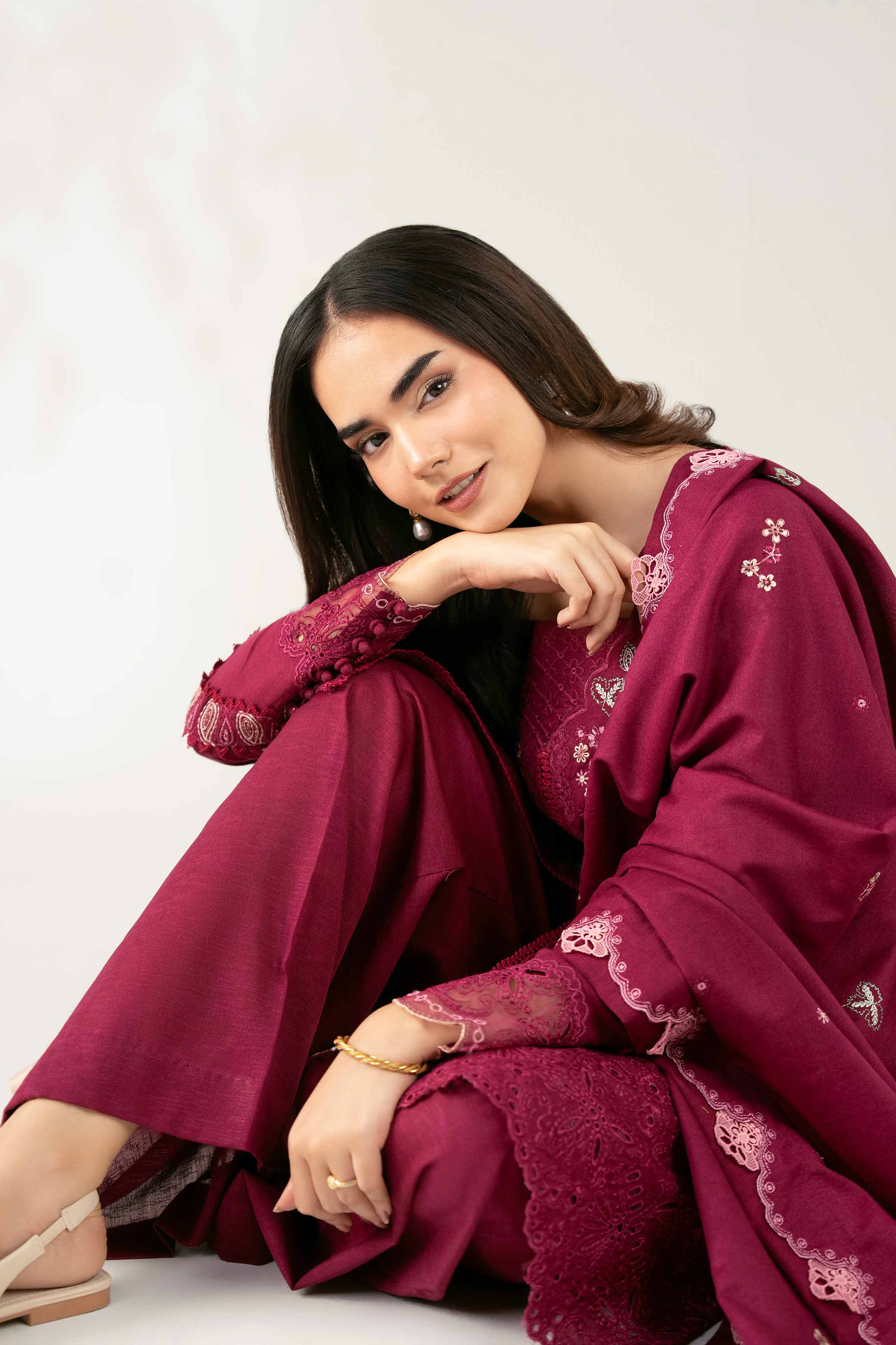 NISHATUAE - Burgundy Embroidered Karandi 3-piece Unstitched Suit