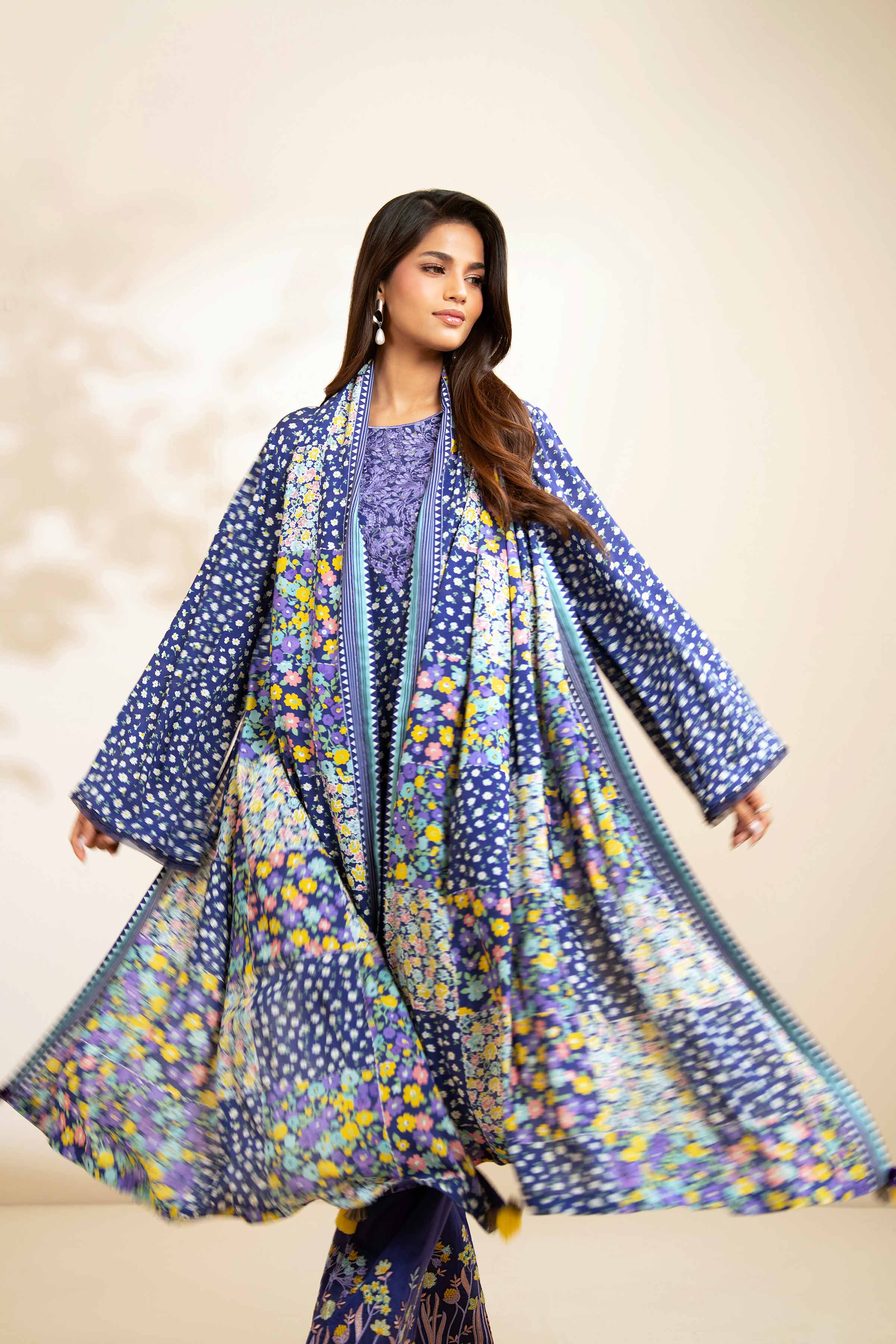 NISHATUAE - Blue Embroidered Linen 3-piece Unstitched Suit