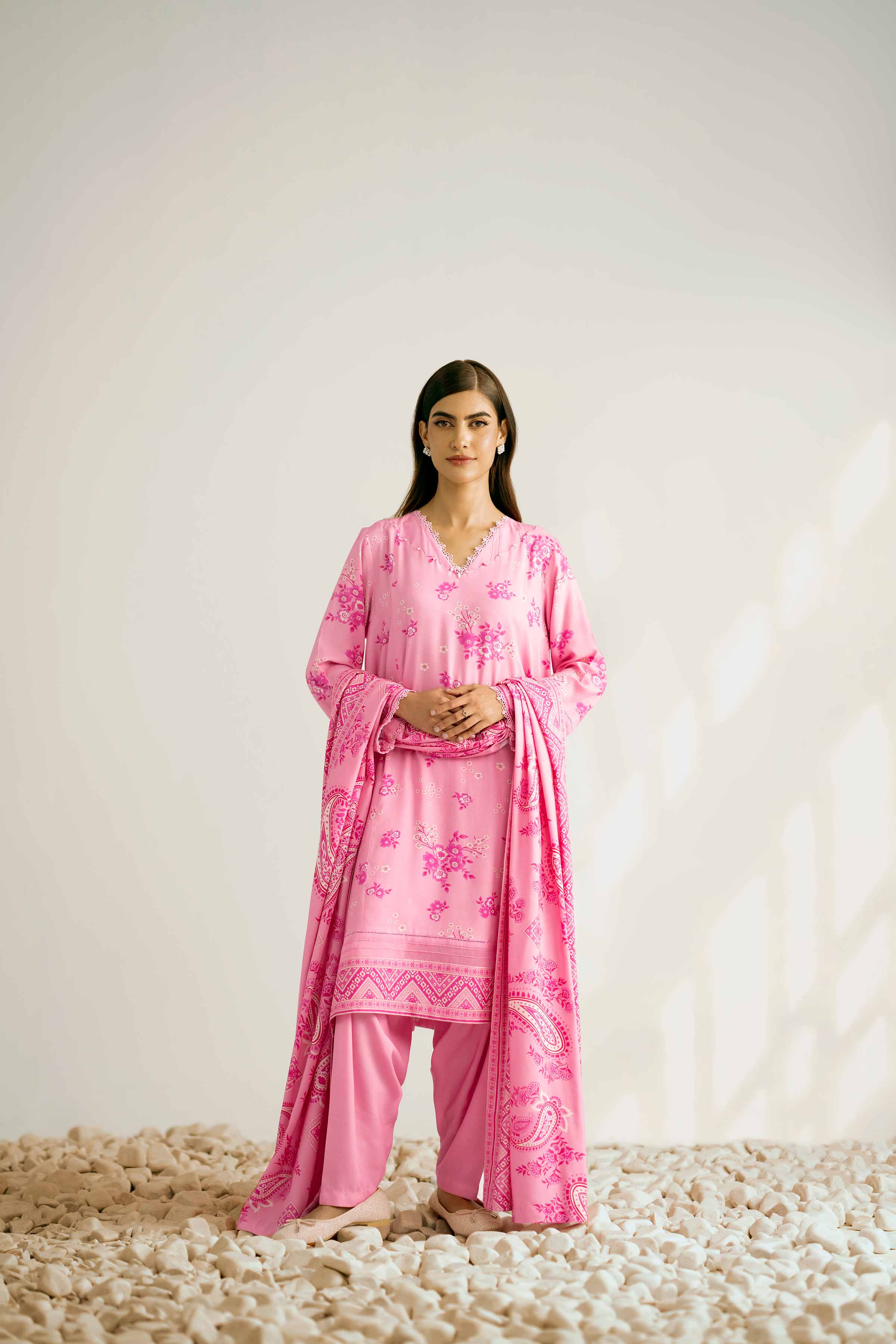 NISHATUAE - Pink Printed Linen 3-piece Unstitched Suit