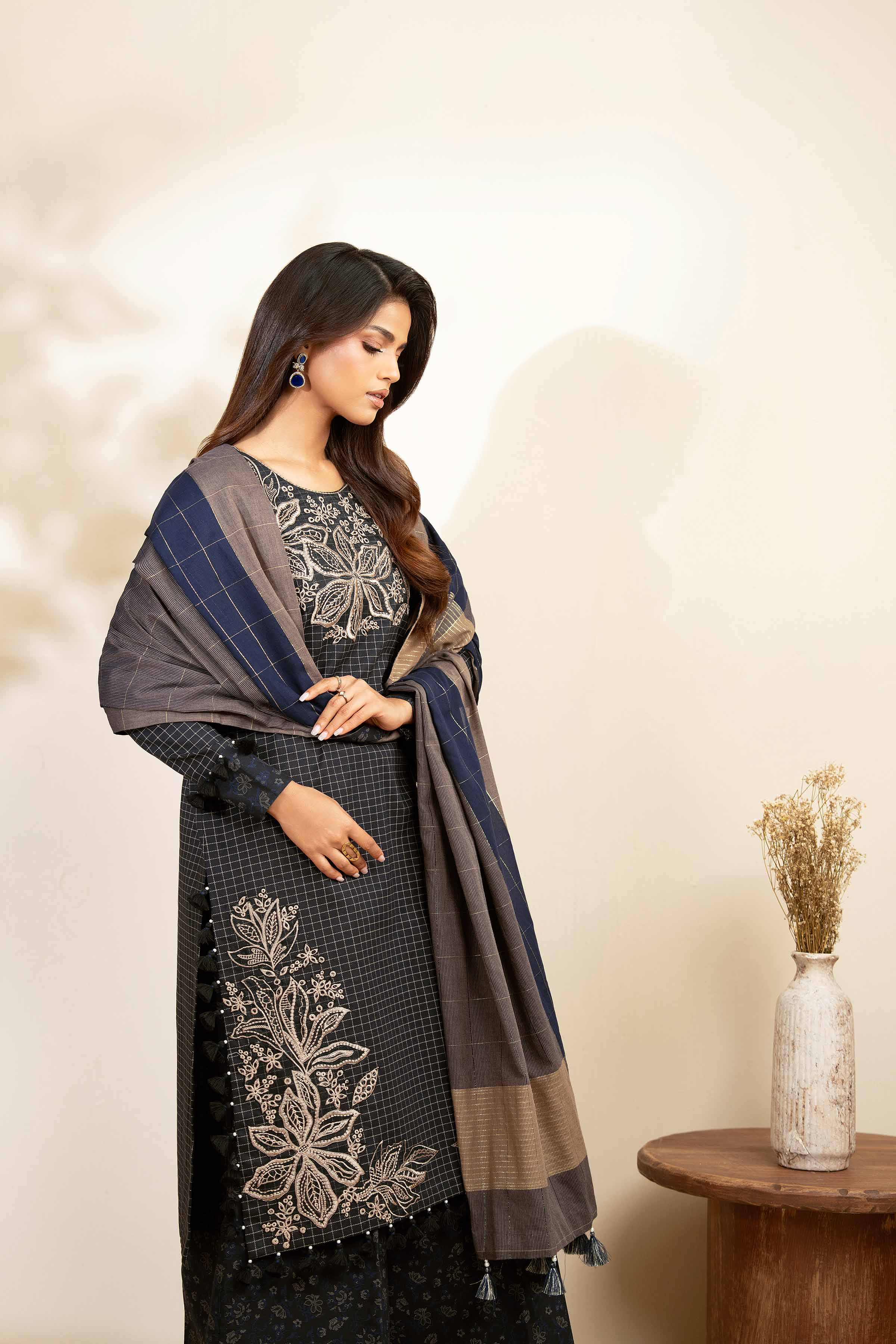 NISHATUAE - Black Embroidered Cambric 3-piece Unstitched Suit