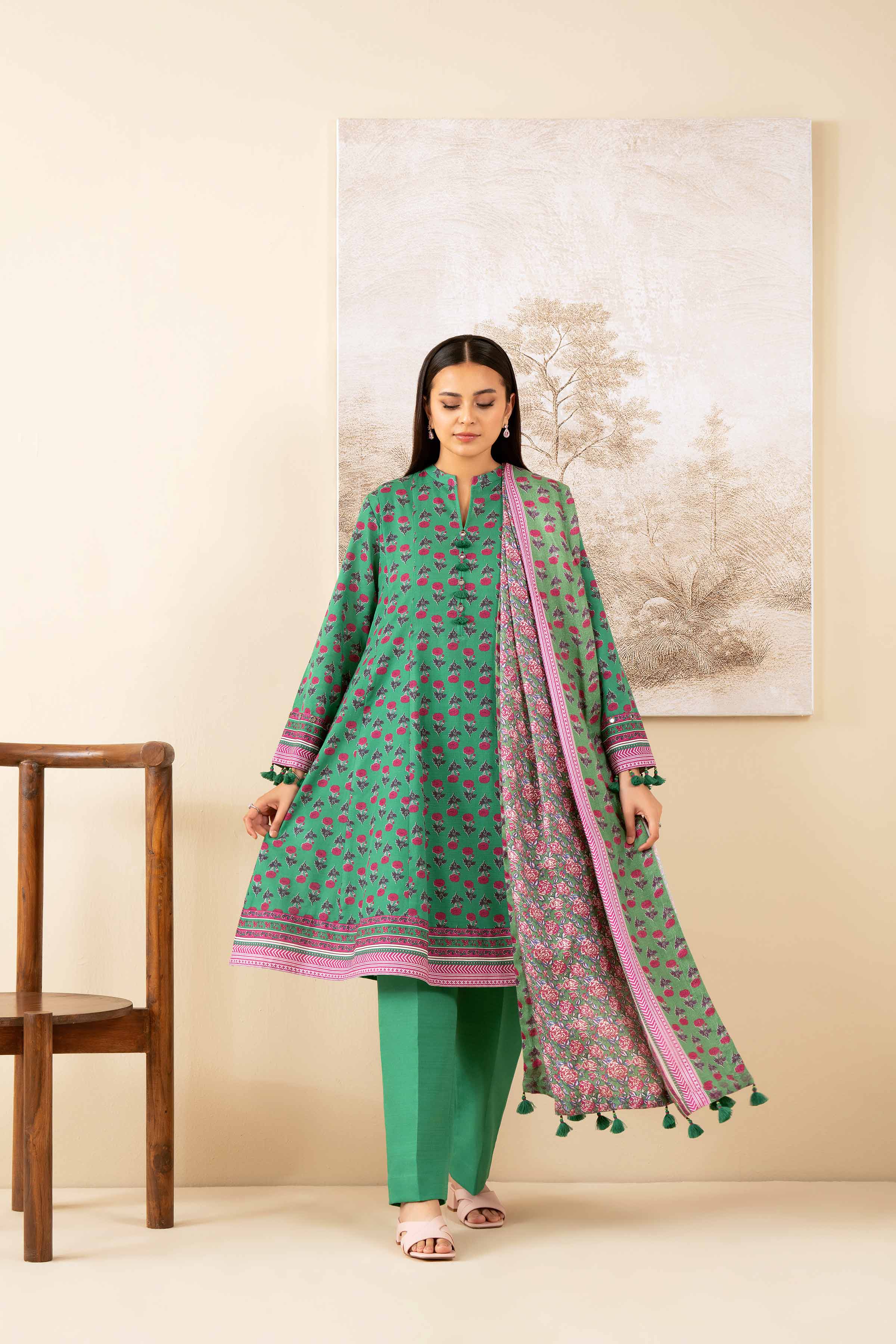 NISHATUAE - Green Printed Khaddar 3-piece Unstitched Suit