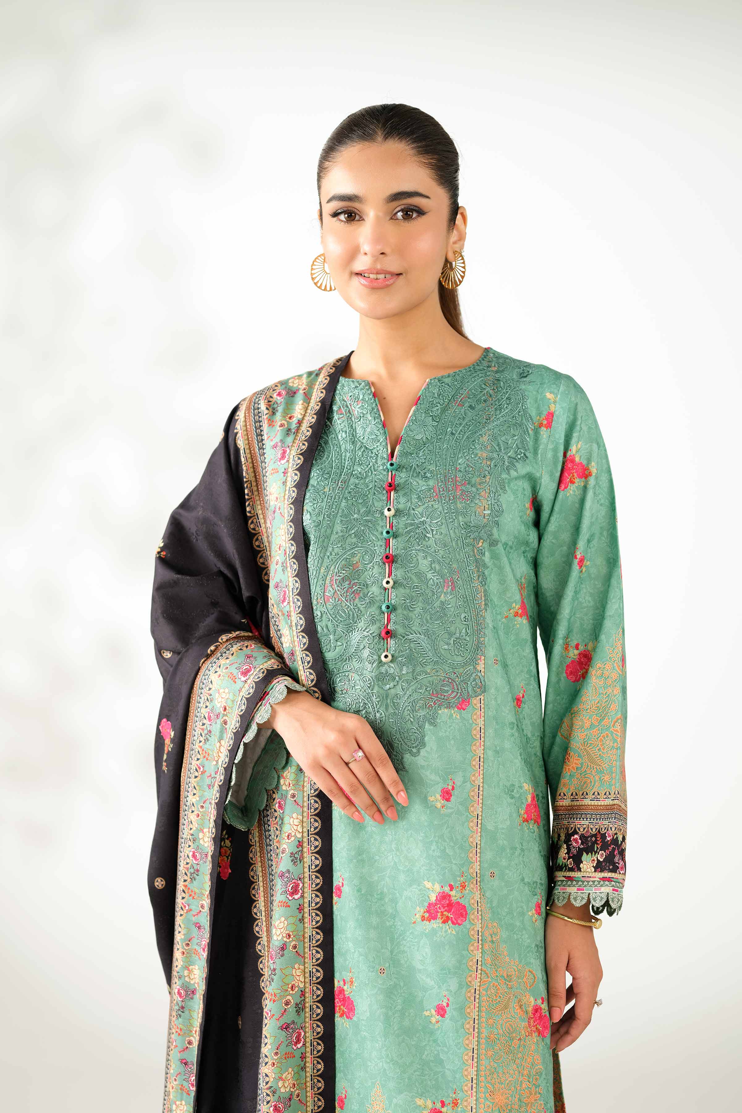 NISHATUAE - Green Embroidered Jacquard 3-piece Unstitched Suit