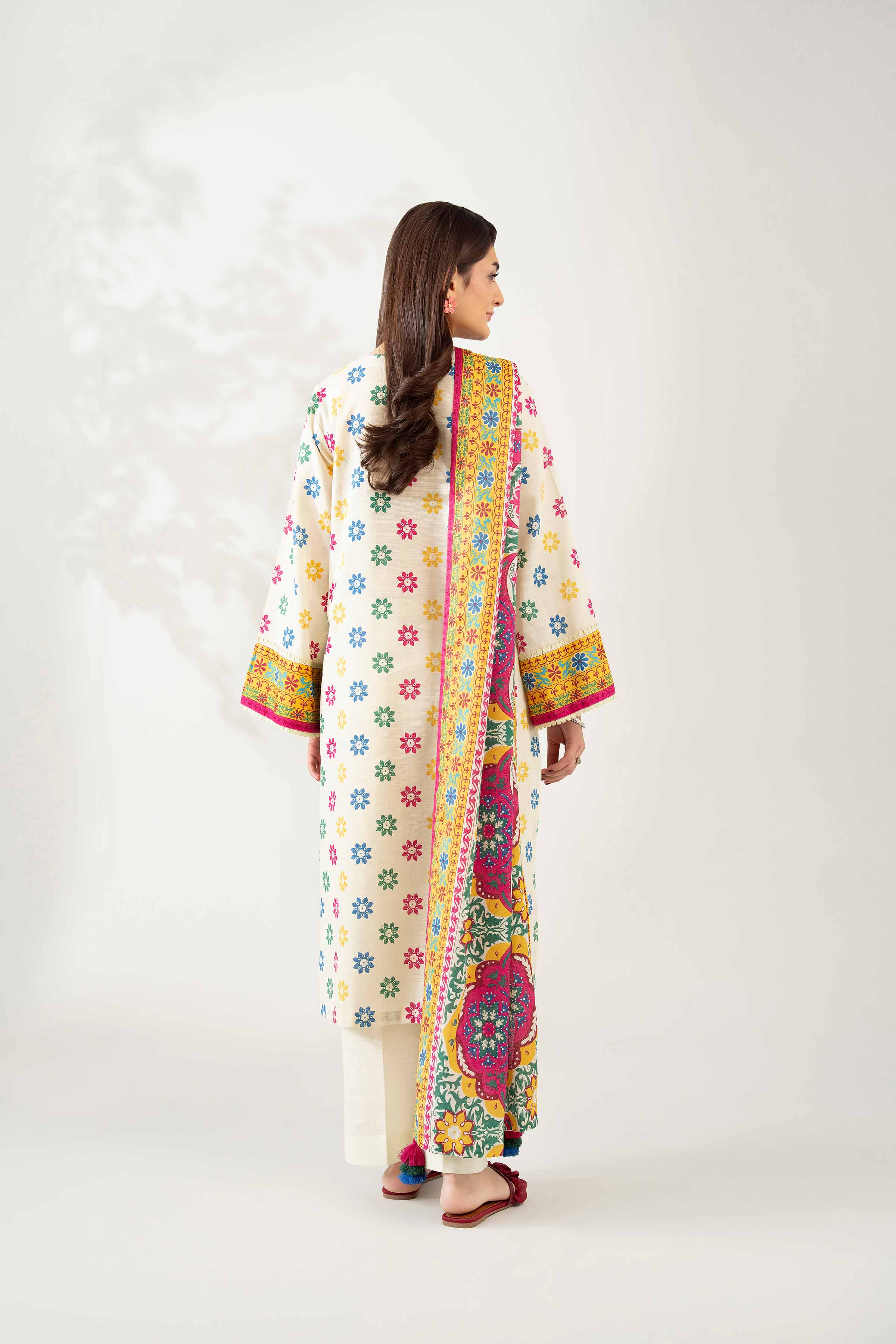 NISHATUAE - Multi Printed Khaddar 3-piece Unstitched Suit
