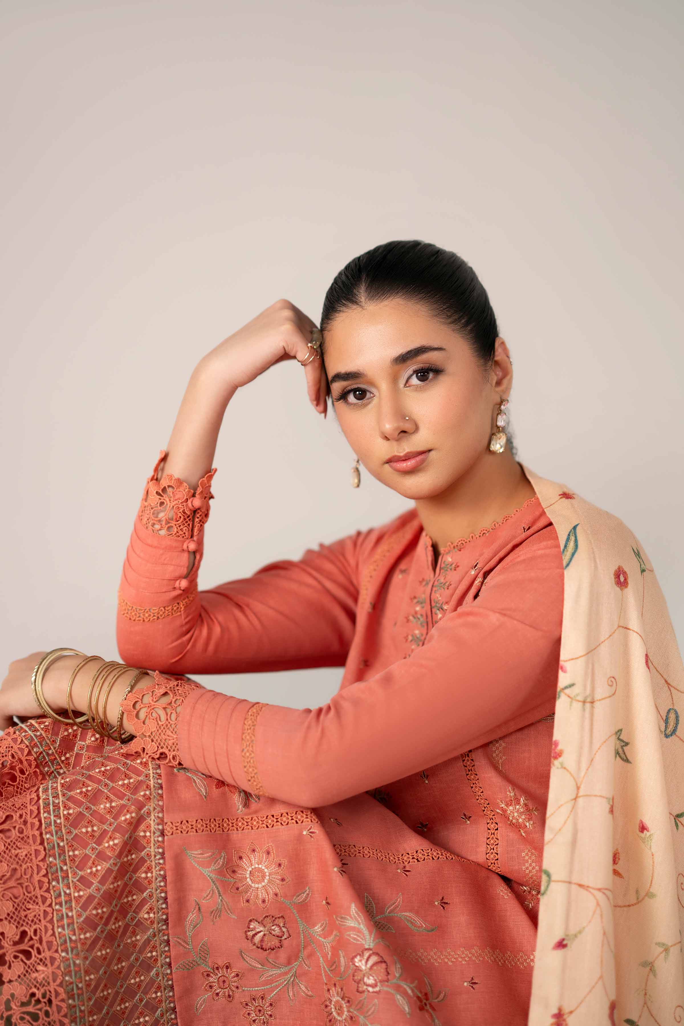 NishatUAE - Pink Embroidered Karandi 3-piece Unstitched Suit