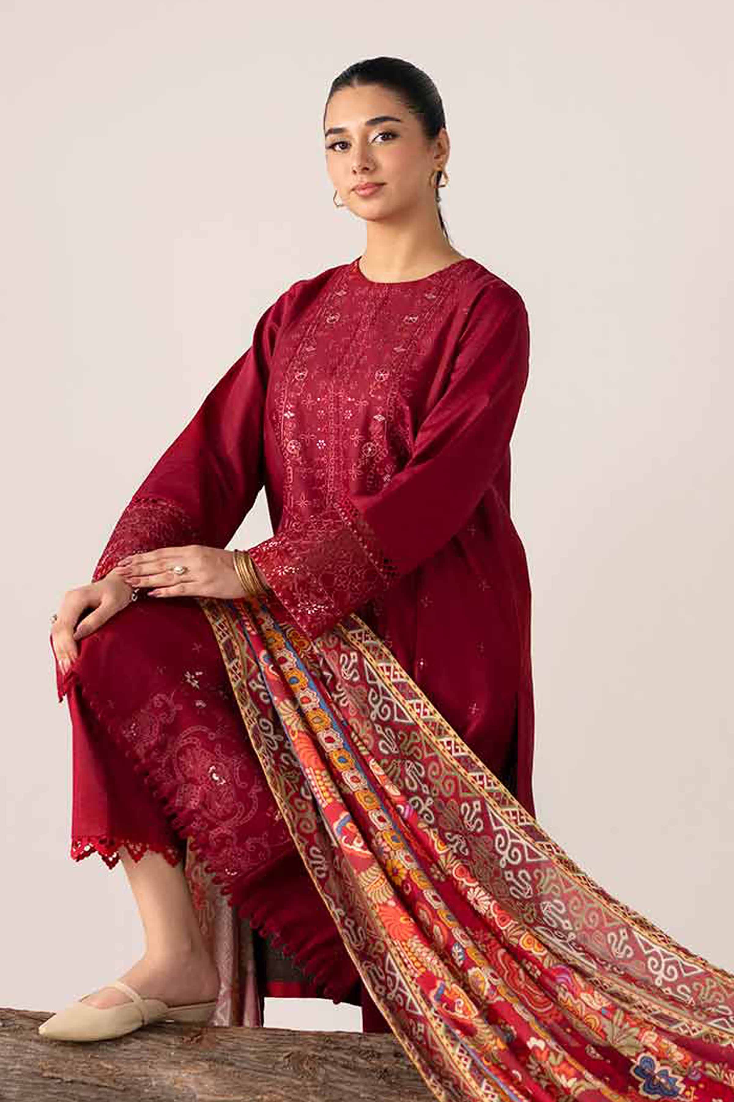 NishatUAE - Maroon Embroidered Karandi 3-piece Unstitched Suit