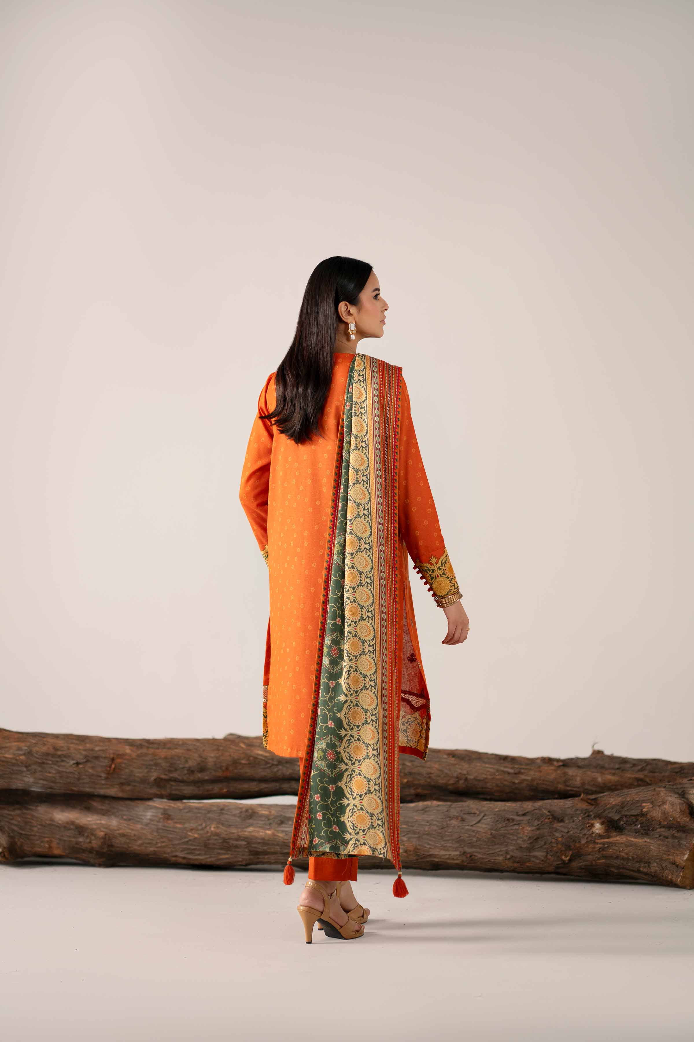 NishatUAE - Rust & Bottle Green Embroidered Karandi 3-piece Unstitched Suit