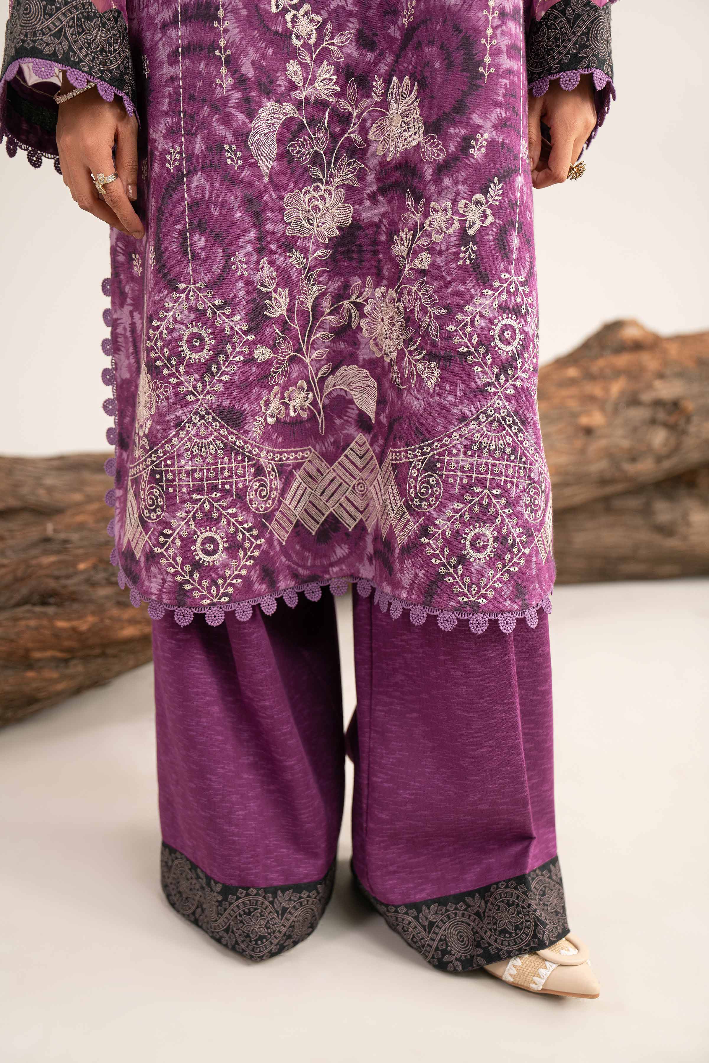 NishatUAE - Purple & Mauve Embroidered Karandi 3-piece Unstitched Suit