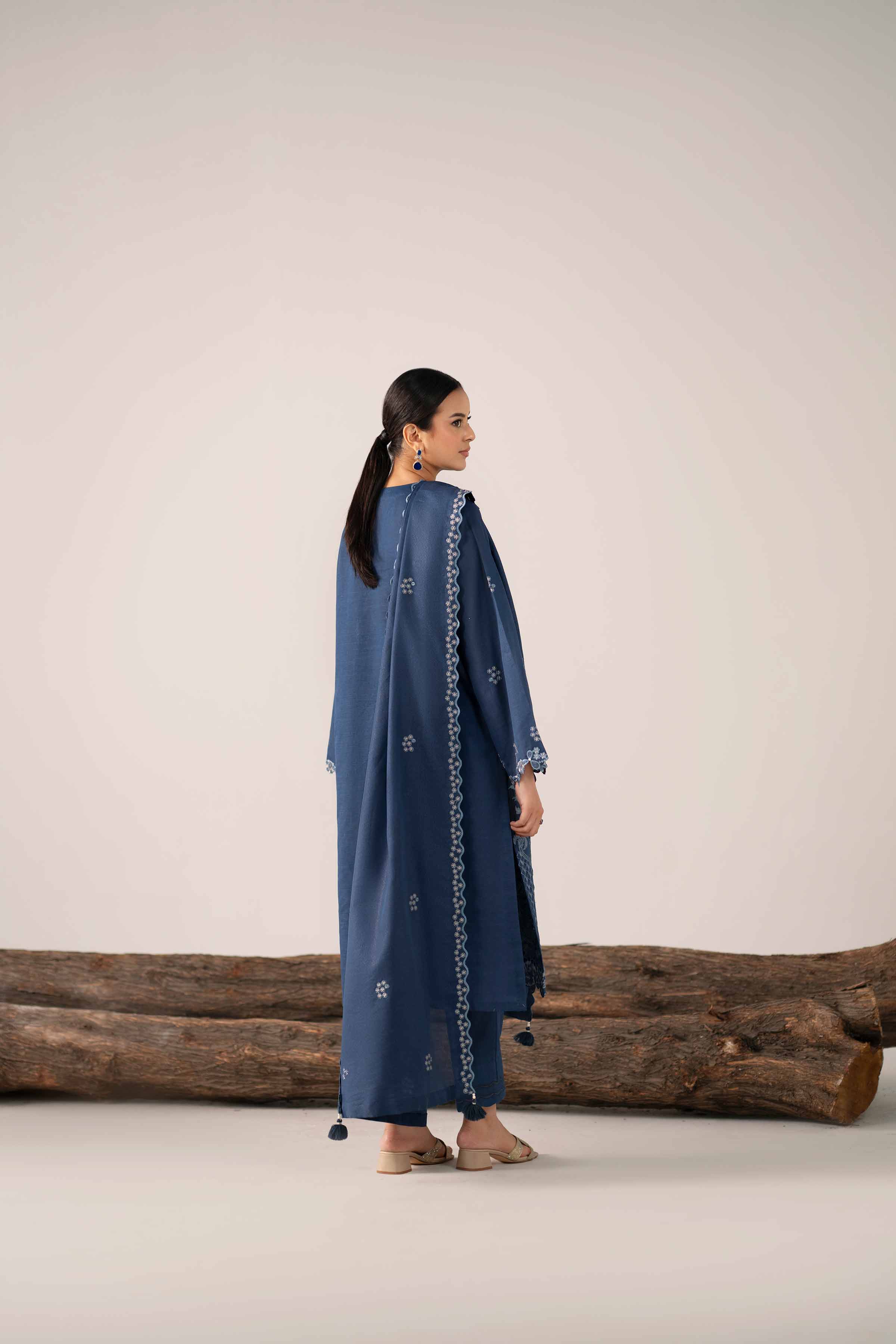 NishatUAE - Blue Embroidered Khaddar 3-piece Unstitched Suit