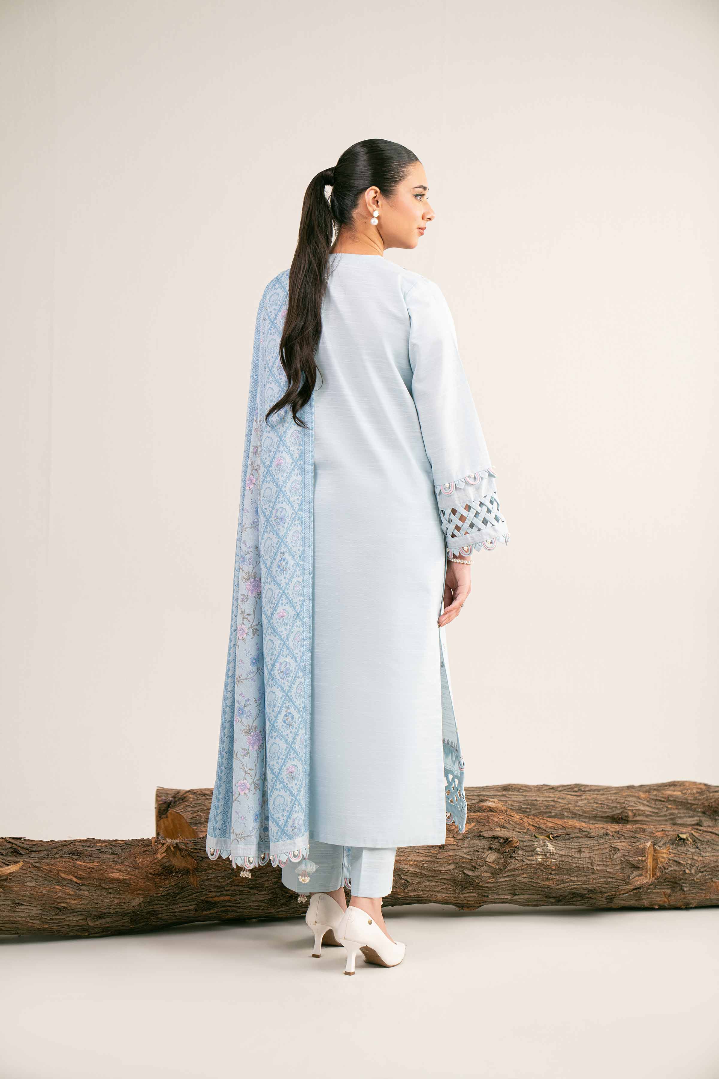 NishatUAE - Blue Embroidered Khaddar 3-piece Unstitched Suit