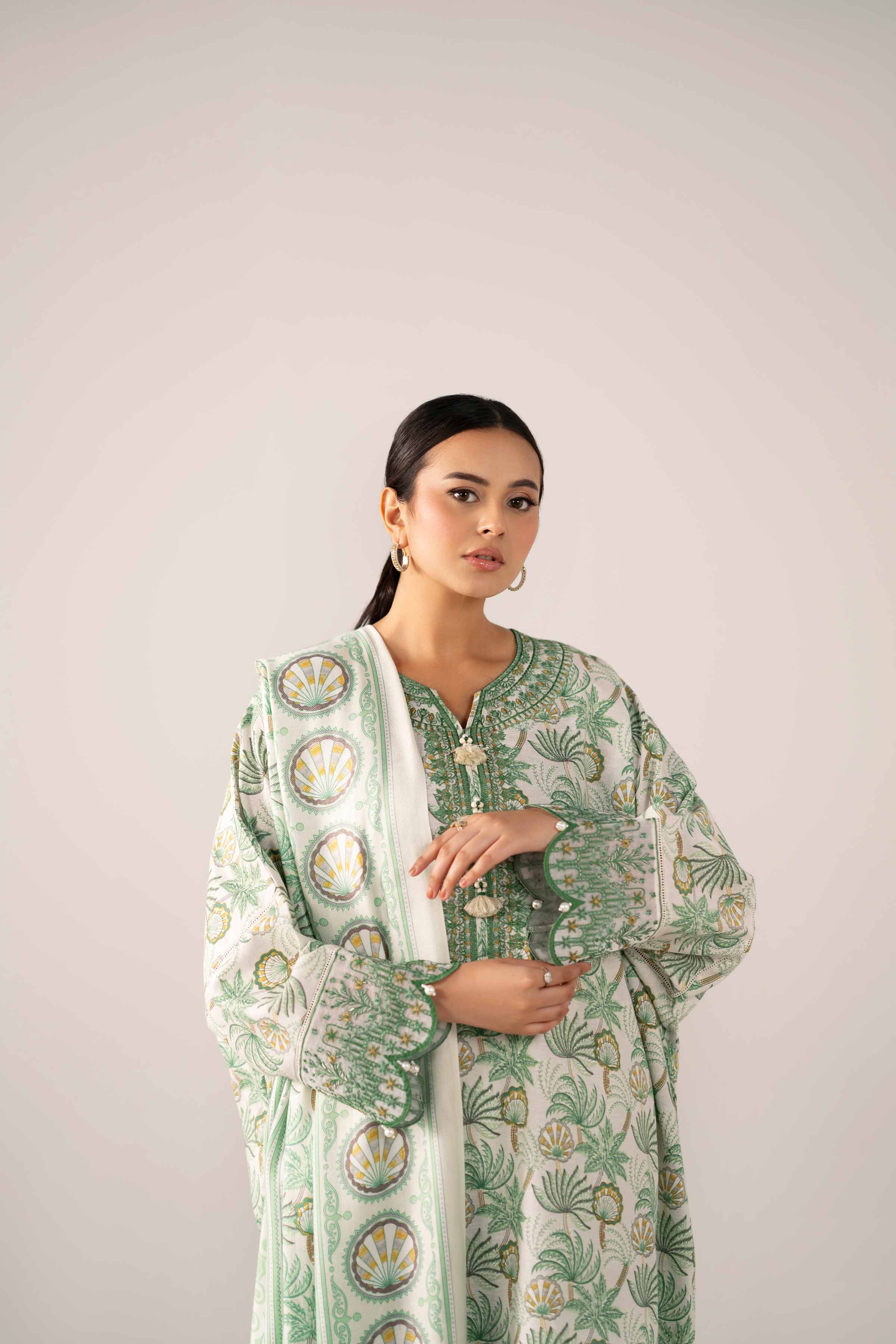 NishatUAE - Green & Off White Embroidered Karandi 3-piece Unstitched Suit
