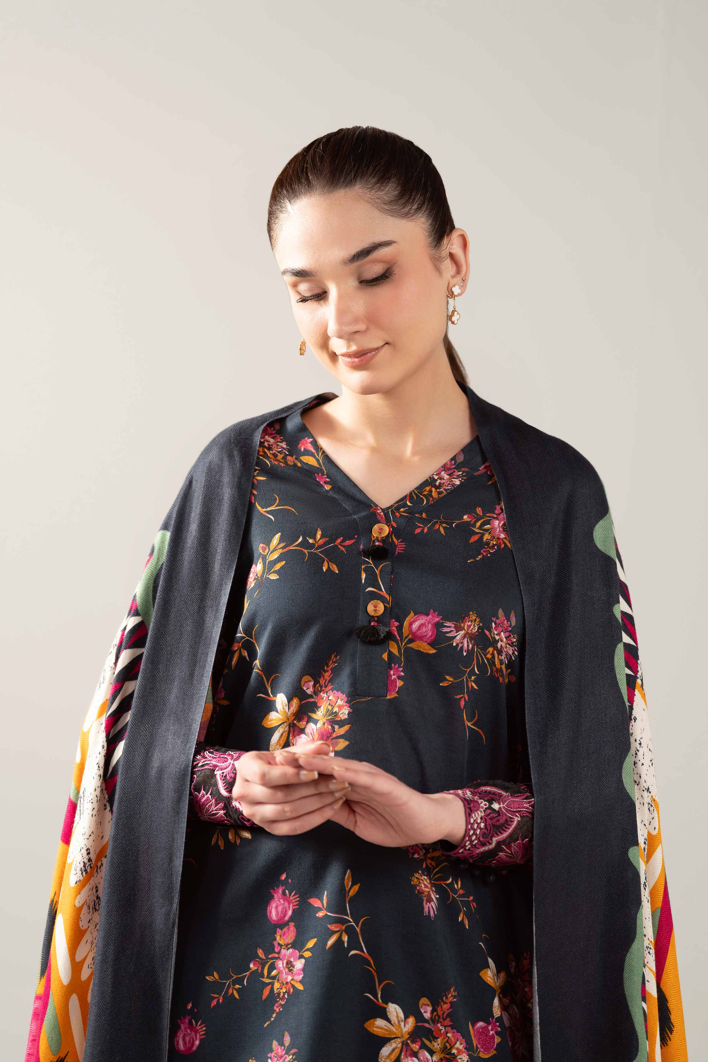 NishatUAE - Black & Off White Embroidered Karandi 3-piece Unstitched Suit