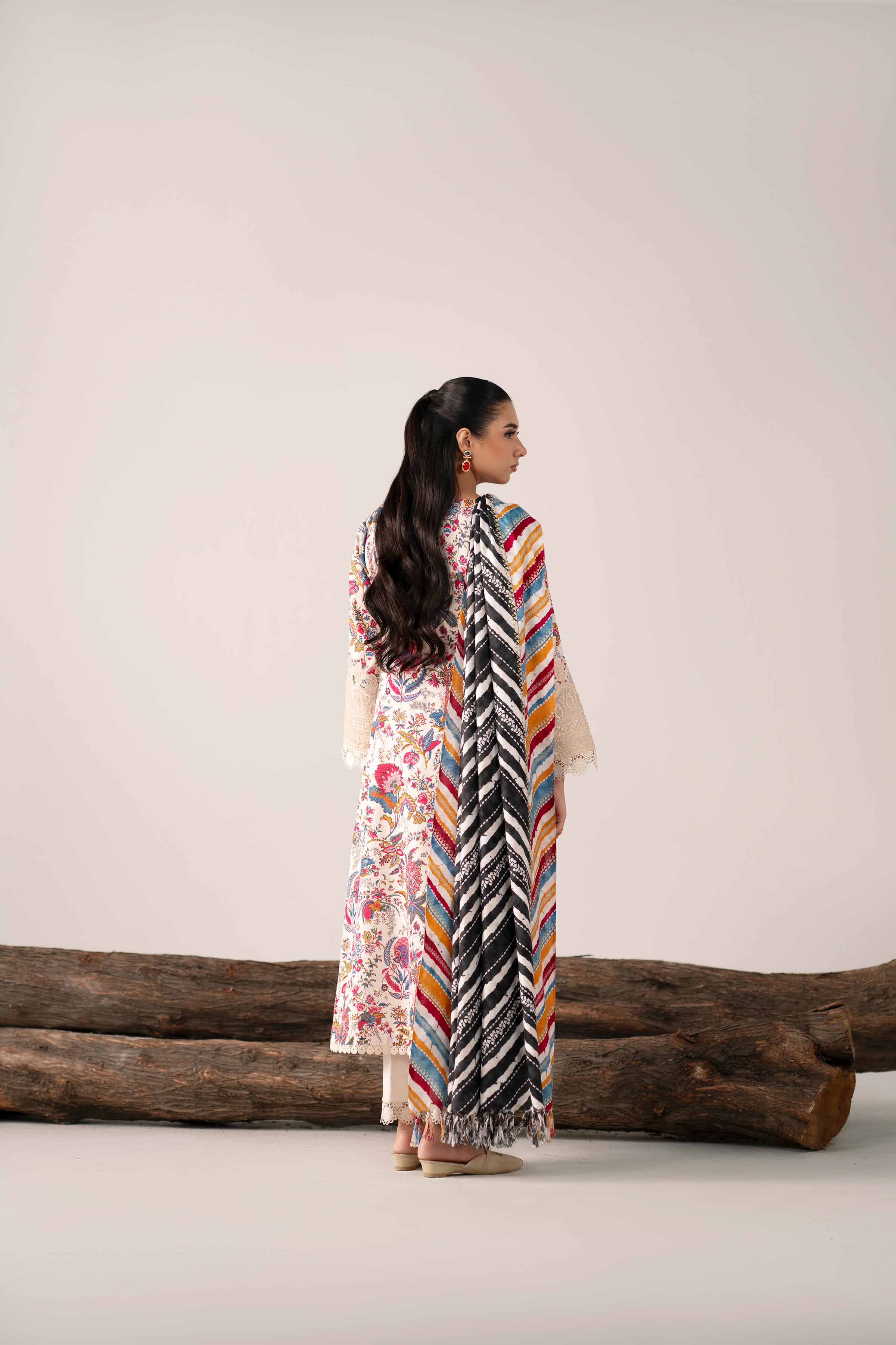 Nishat Linen UAE - 3 Piece - Printed Embroidered Suit - 42503528