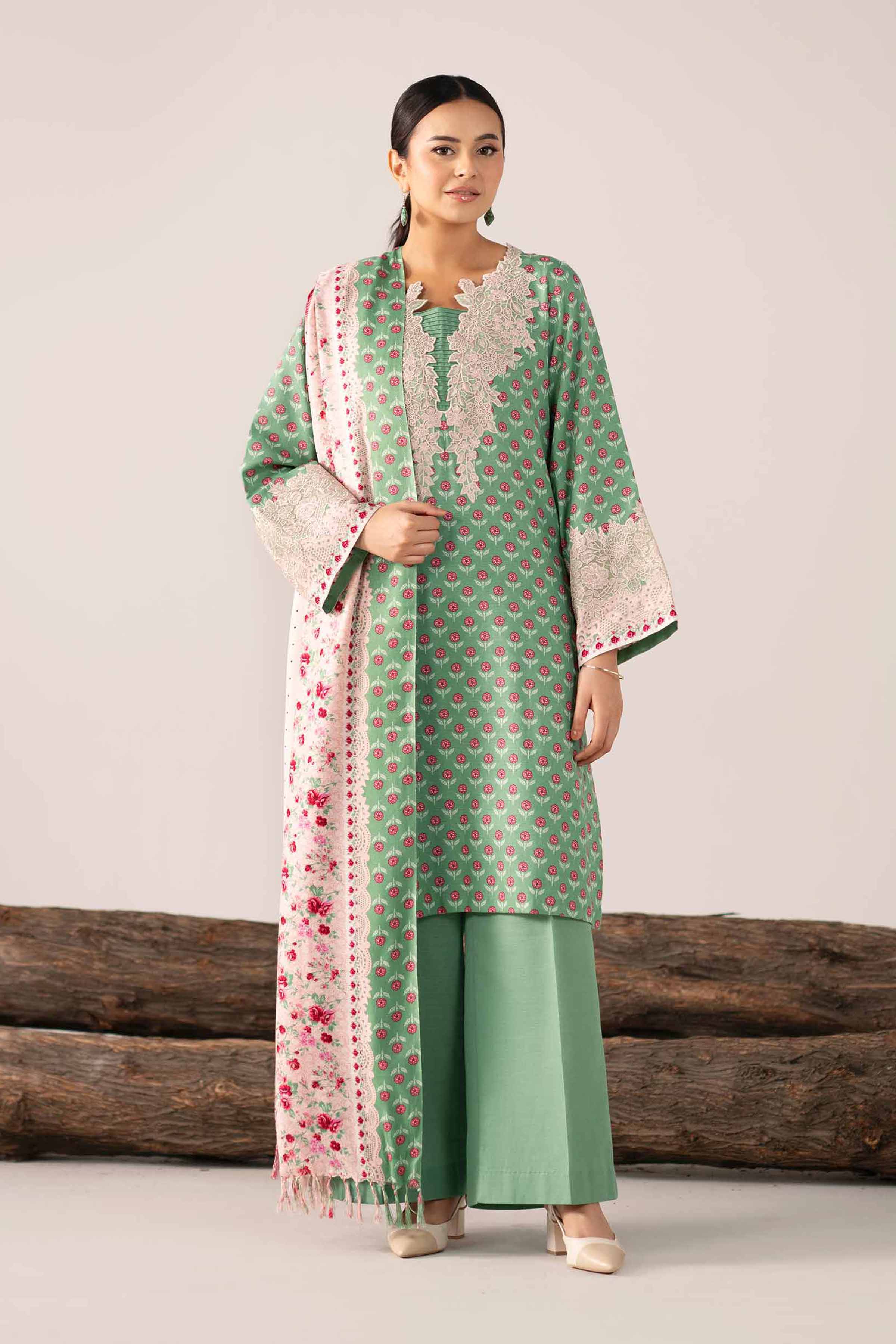 NishatUAE - Green & Pastel Peach Embroidered Khaddar 3-piece Unstitched Suit