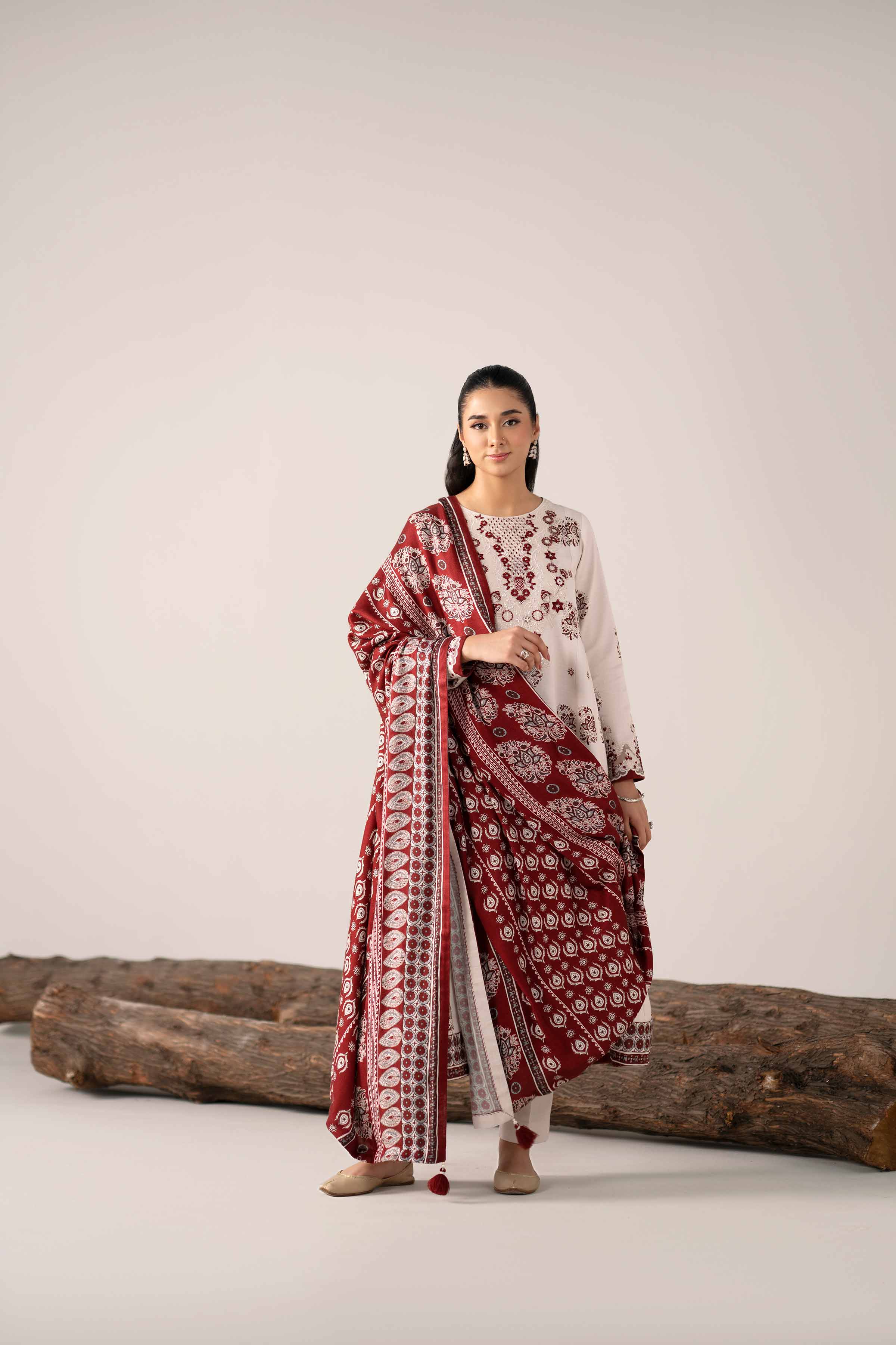 NishatUAE - Maroon & Cream Embroidered Khaddar 3-piece Unstitched Suit