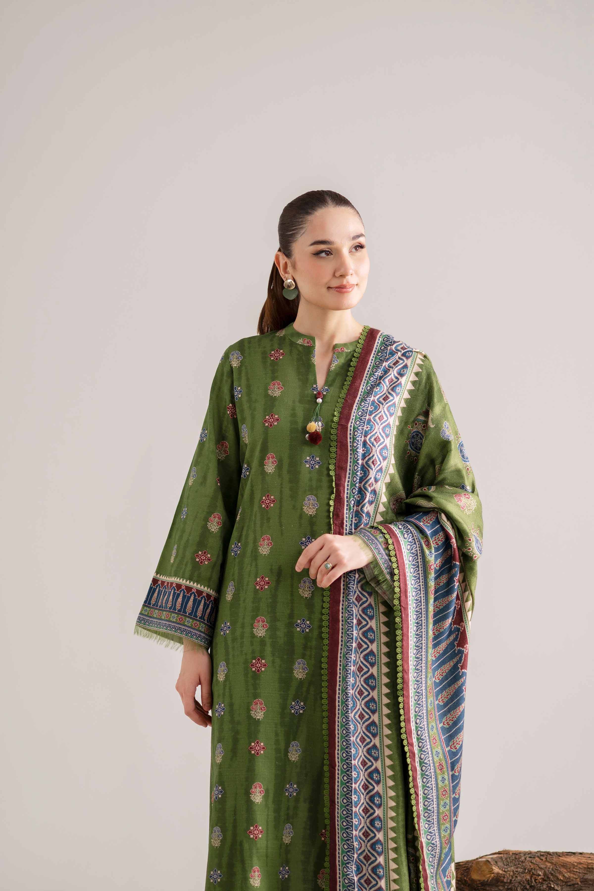 NISHATUAE - Green Printed Khaddar 3-piece Unstitched Suit