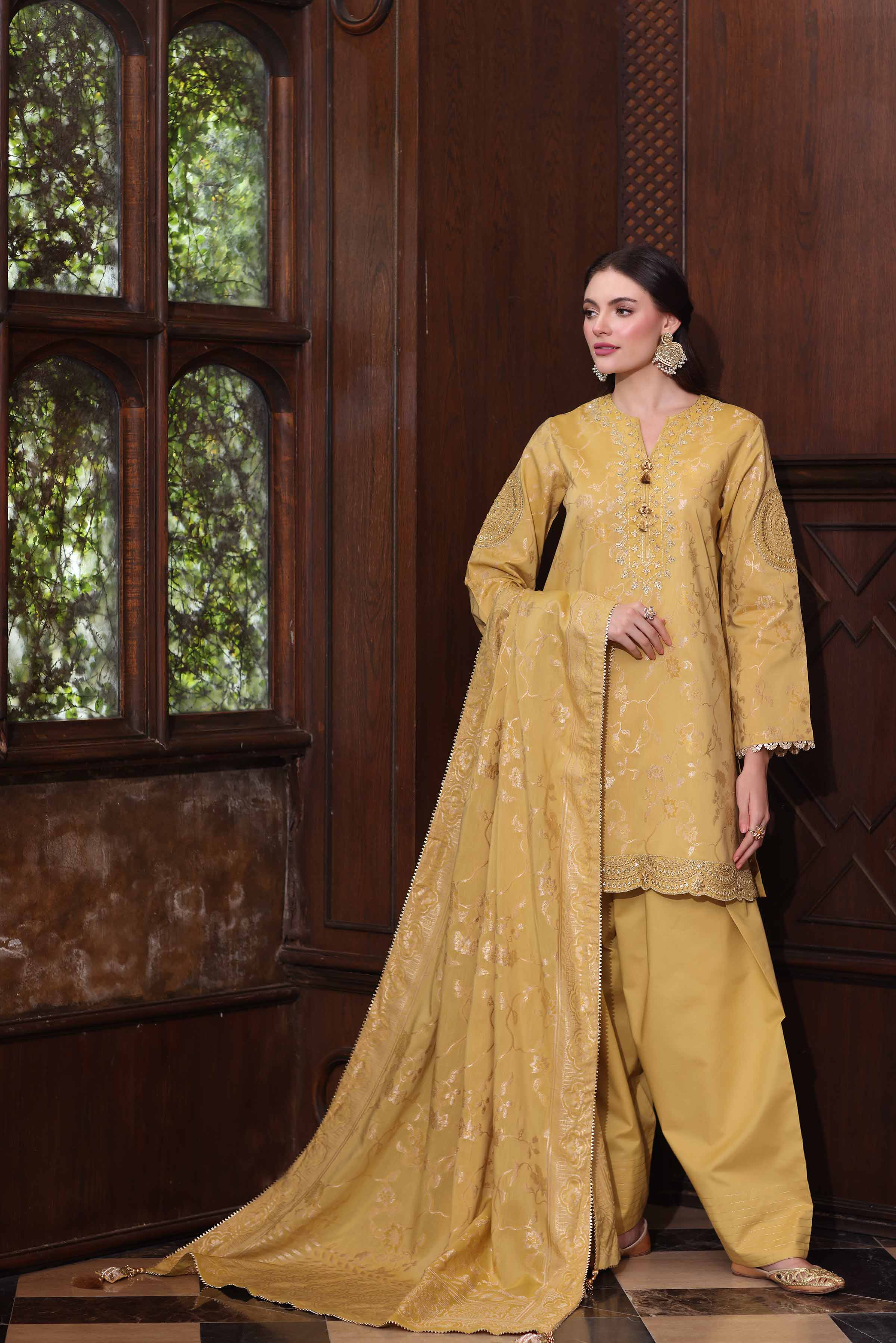 Nishat Linen UAE - 3 Piece - Embroidered Suit - 42503599