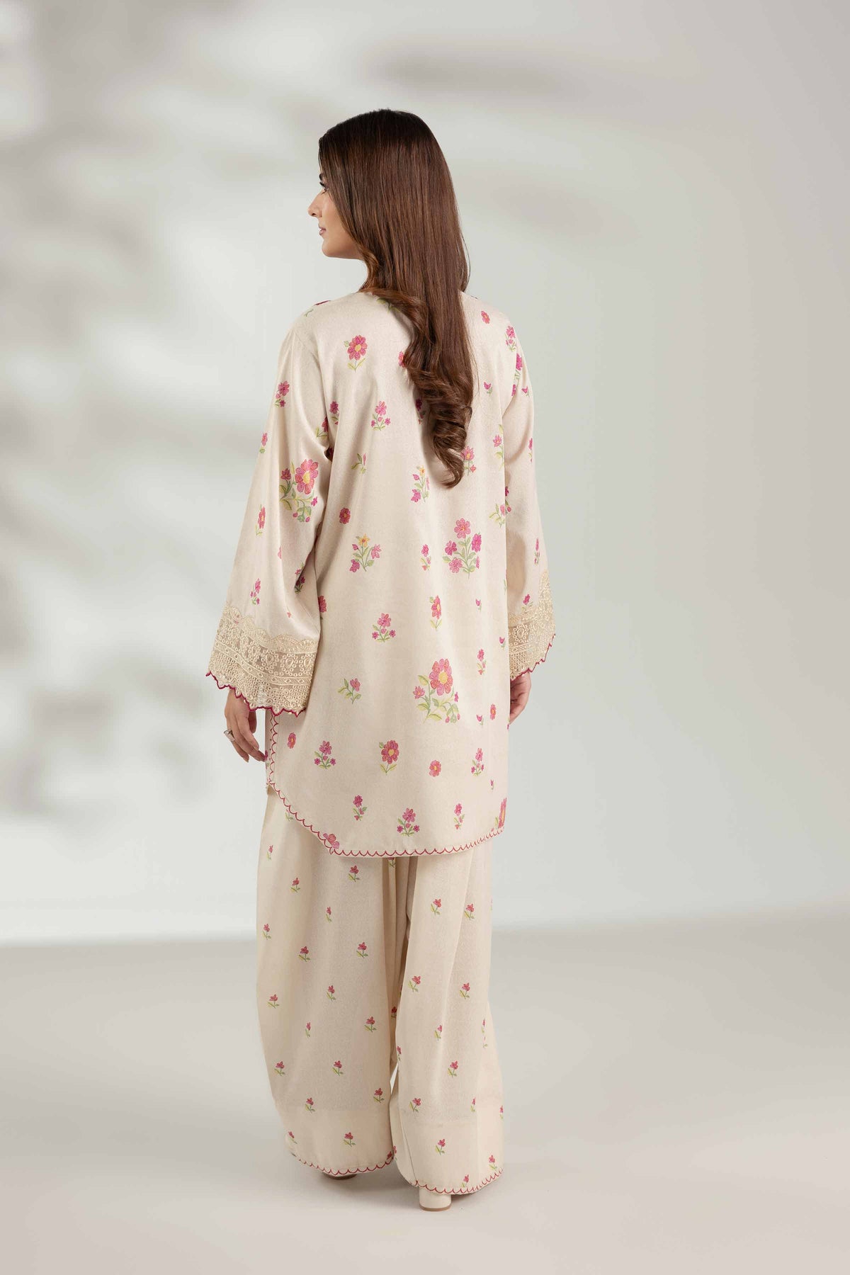 2 Piece - Printed Embroidered Suit - 42503613