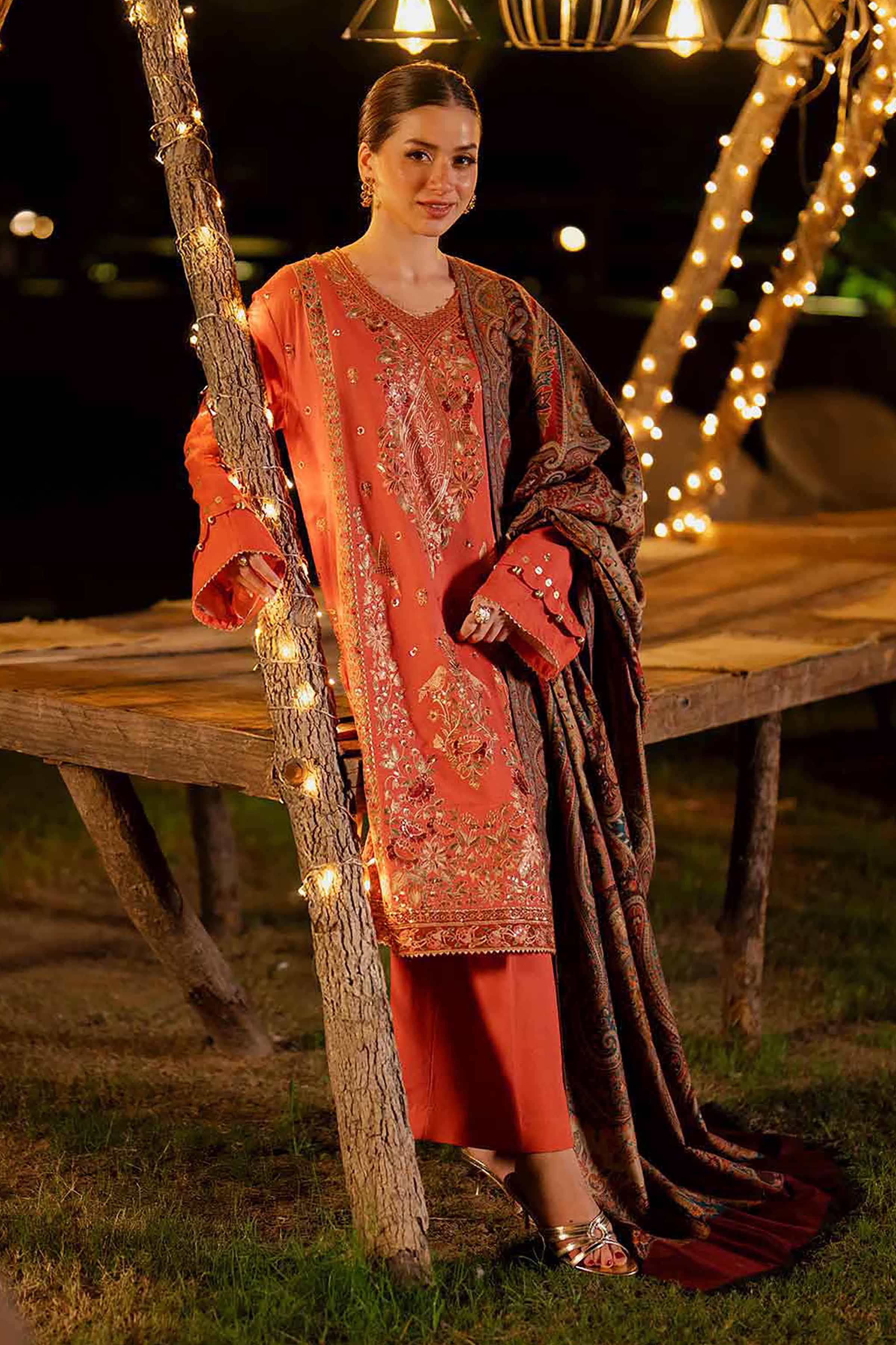 NISHATUAE - Coral Embroidered Karandi 3-piece Unstitched Suit