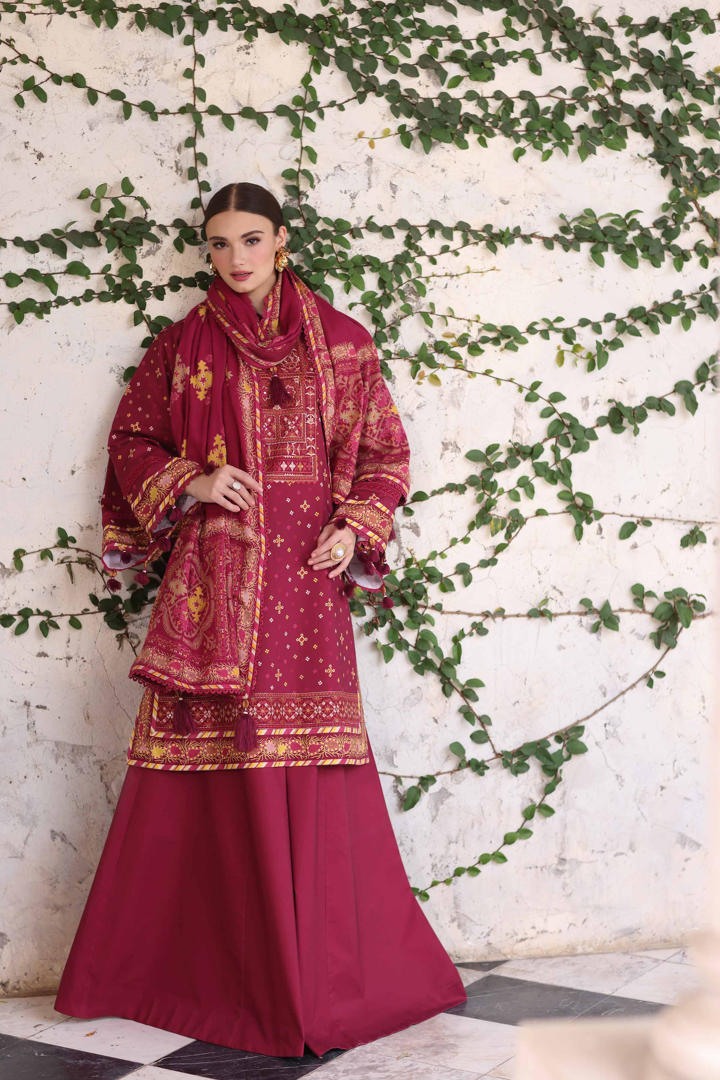 Nishat Linen UAE - 3 Piece - Printed Embroidered Suit - 42503728