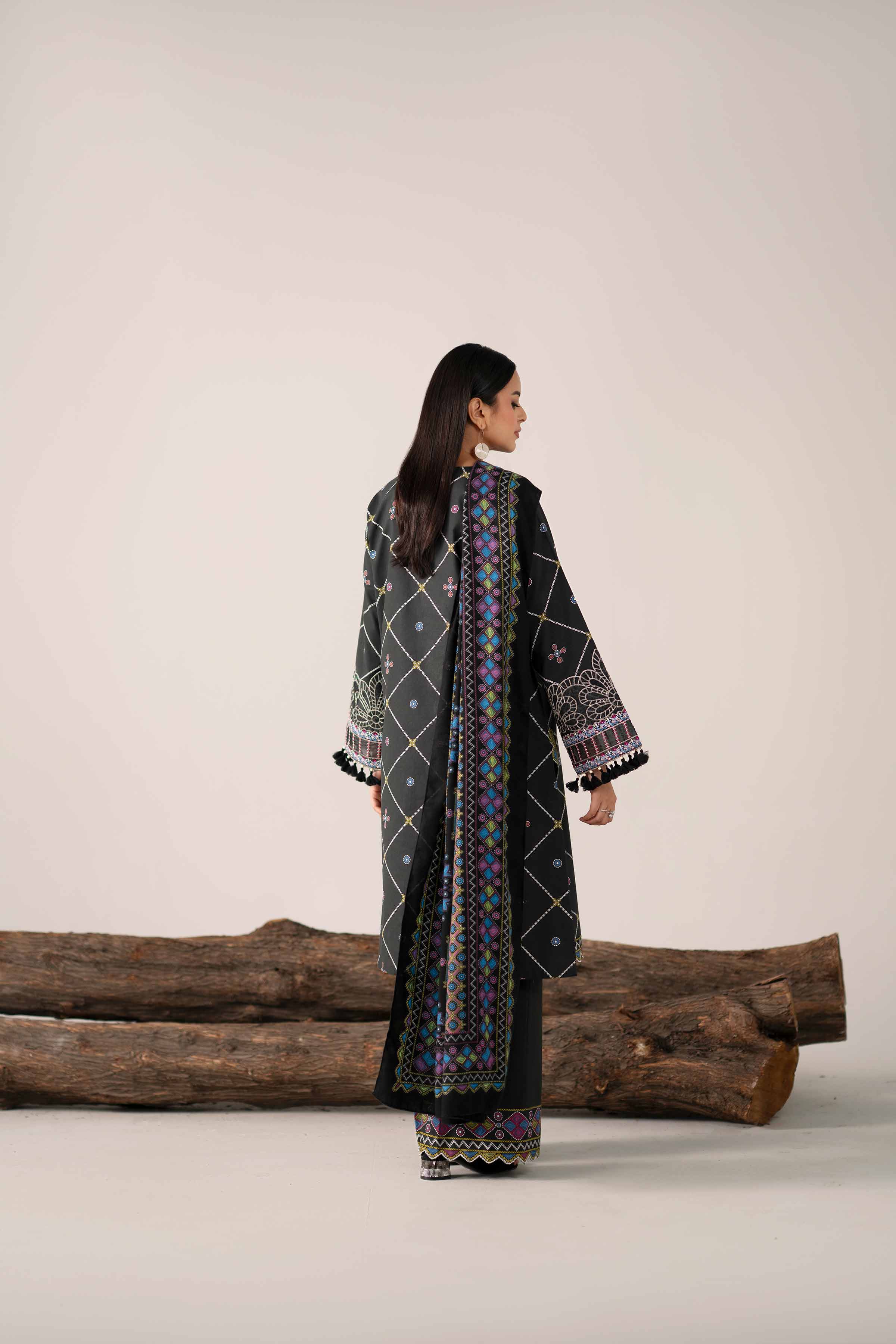 NishatUAE - Black Embroidered Cotton 3-piece Unstitched Suit
